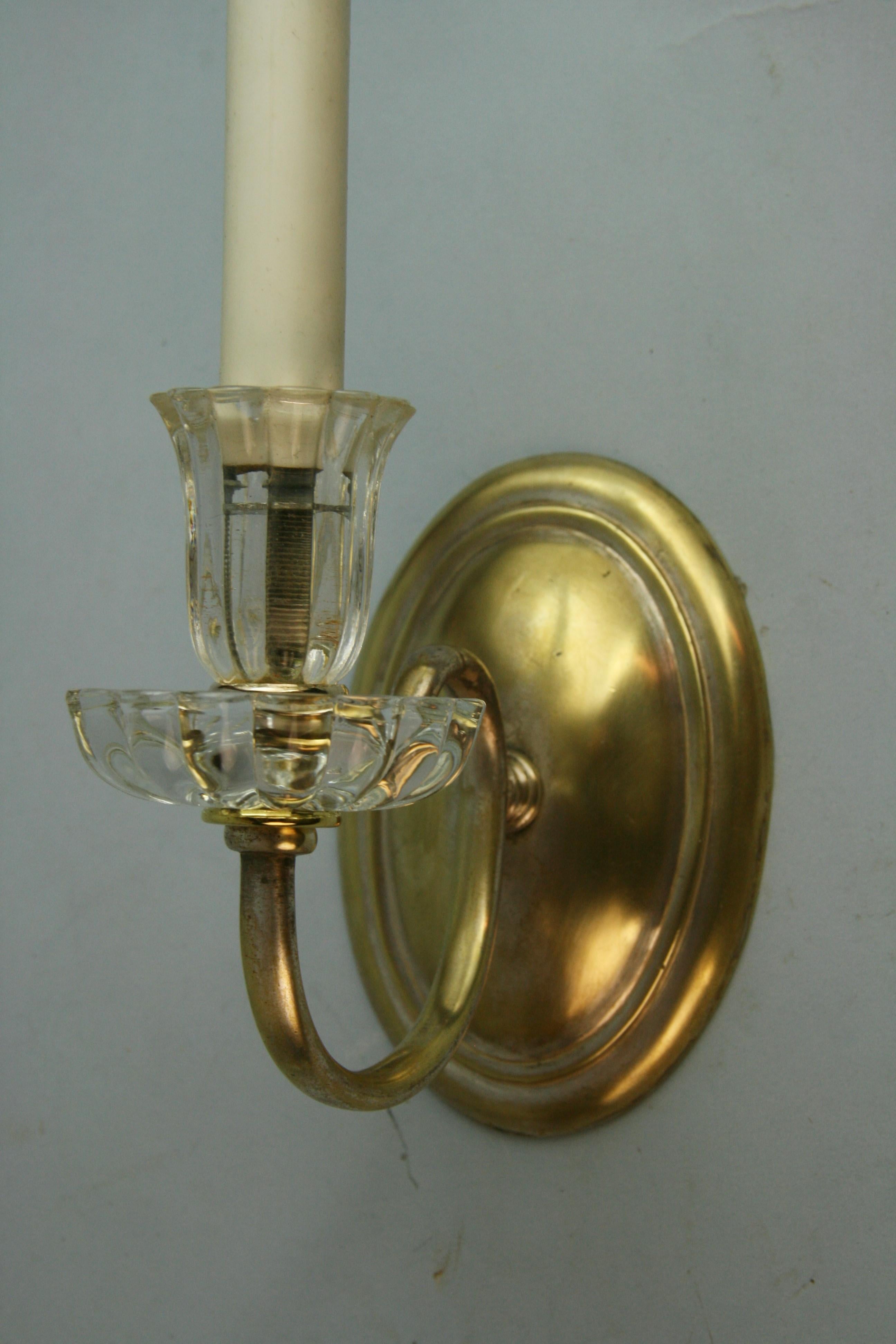 Pair of Tulip Crystal and Brass Sconces For Sale 2