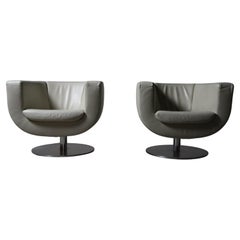 Pair of ‘Tulip’ Swivel Lounge Chairs by Jeffrey Bernett for B&B Italia / Maxalto
