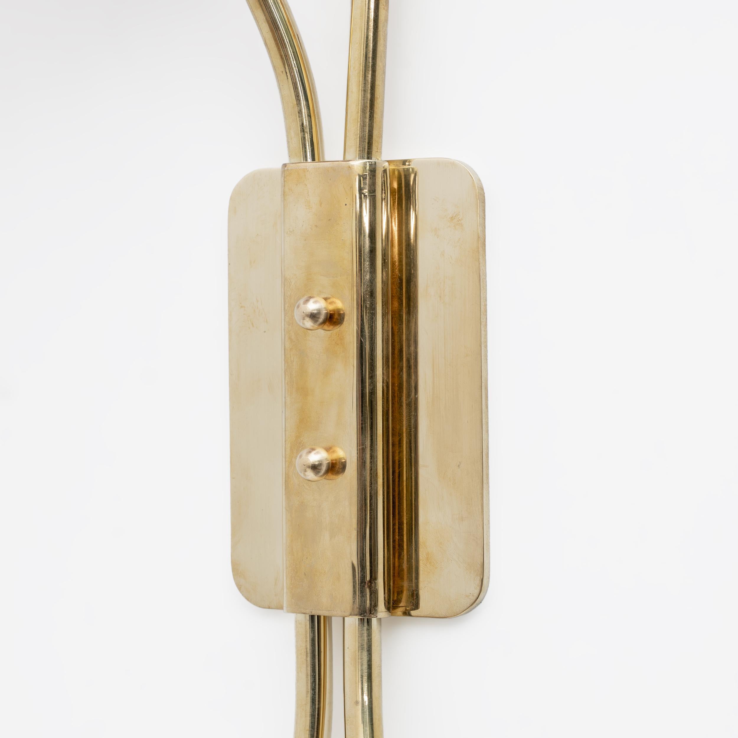 Coppia di lampade Tulipani in vetro di Murano e ottone 3