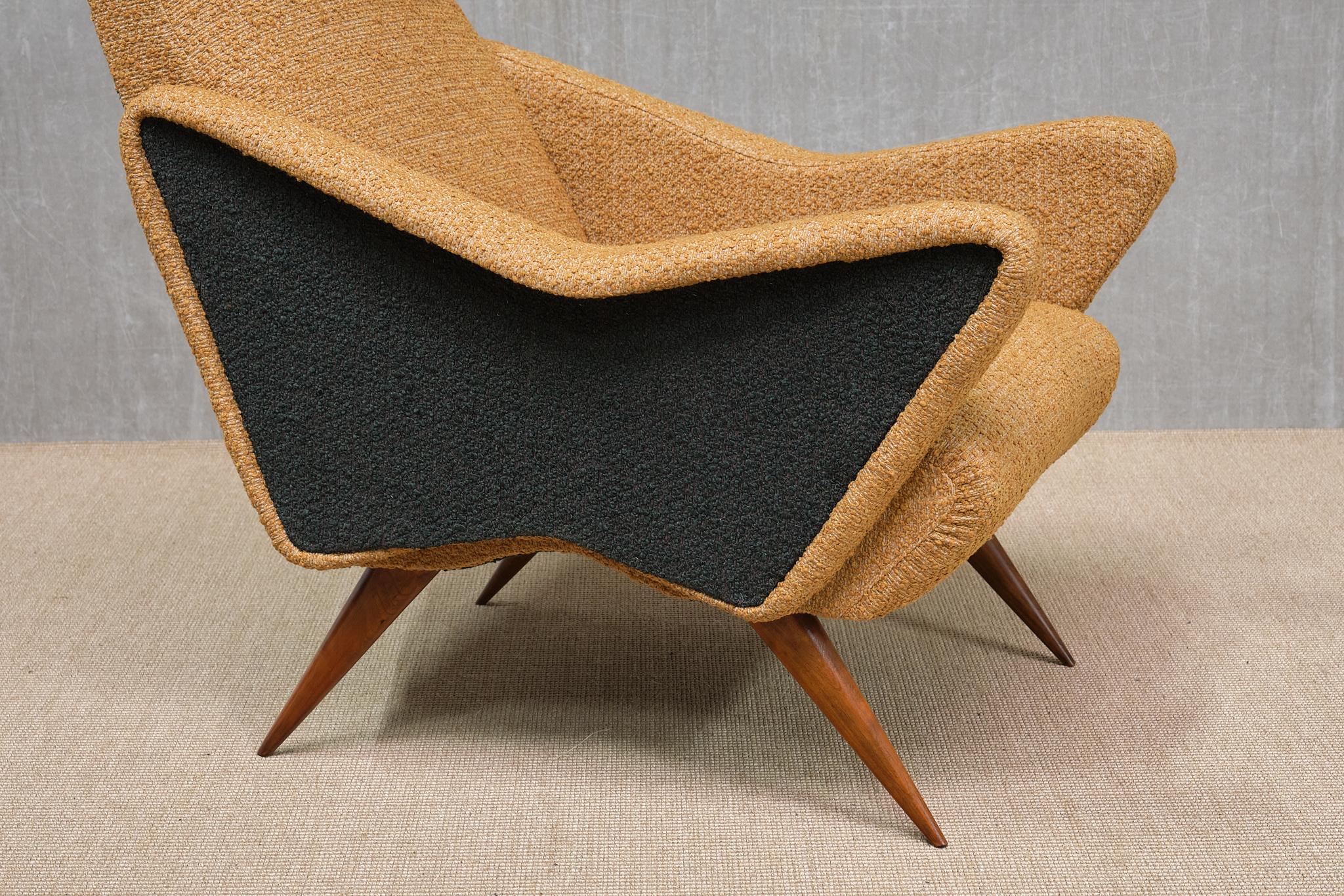 Pair of Turin School Armchairs in Walnut and Ochre & Navy Bouclé, Italy, 1950s For Sale 2
