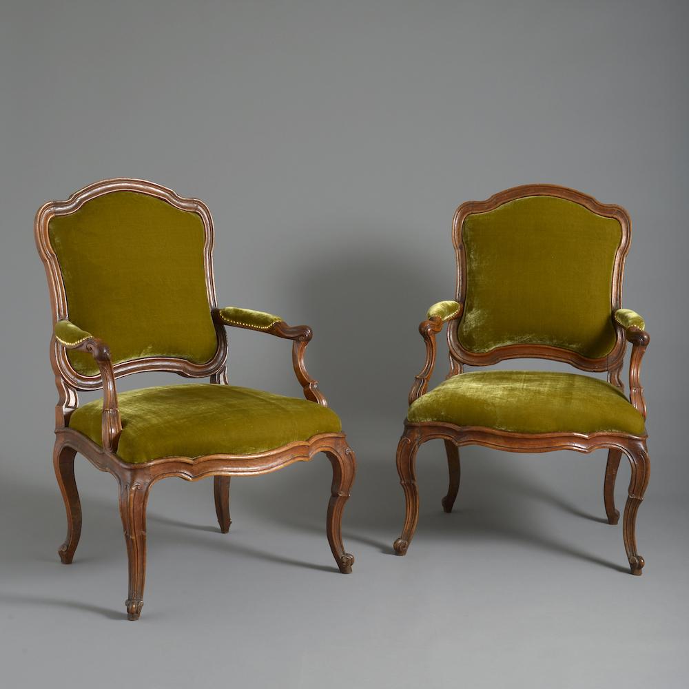 Walnut Pair of Turinese Armchairs