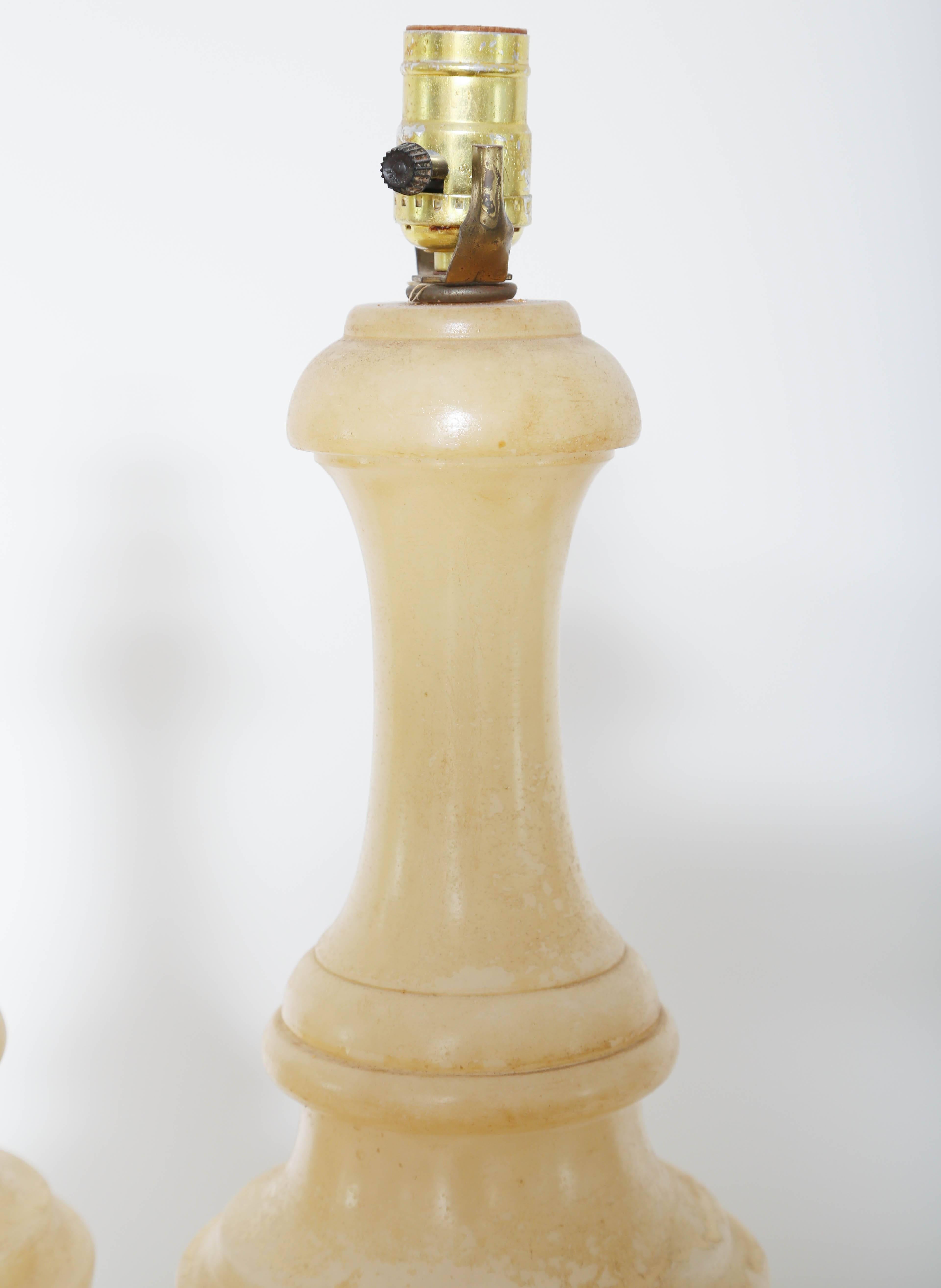 Pair of Turned Alabaster Column Lamps, 1940s In Excellent Condition In Kensington, MD