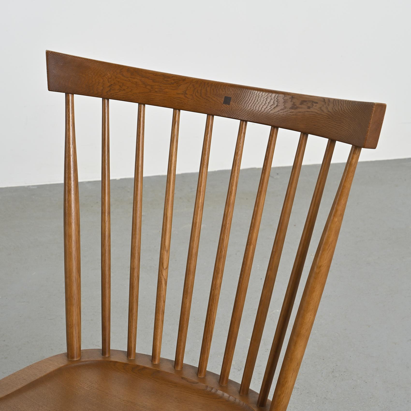 Coppia di sedie in legno tornito di Riki Watanabe, Giappone, circa 1985 in vendita 2