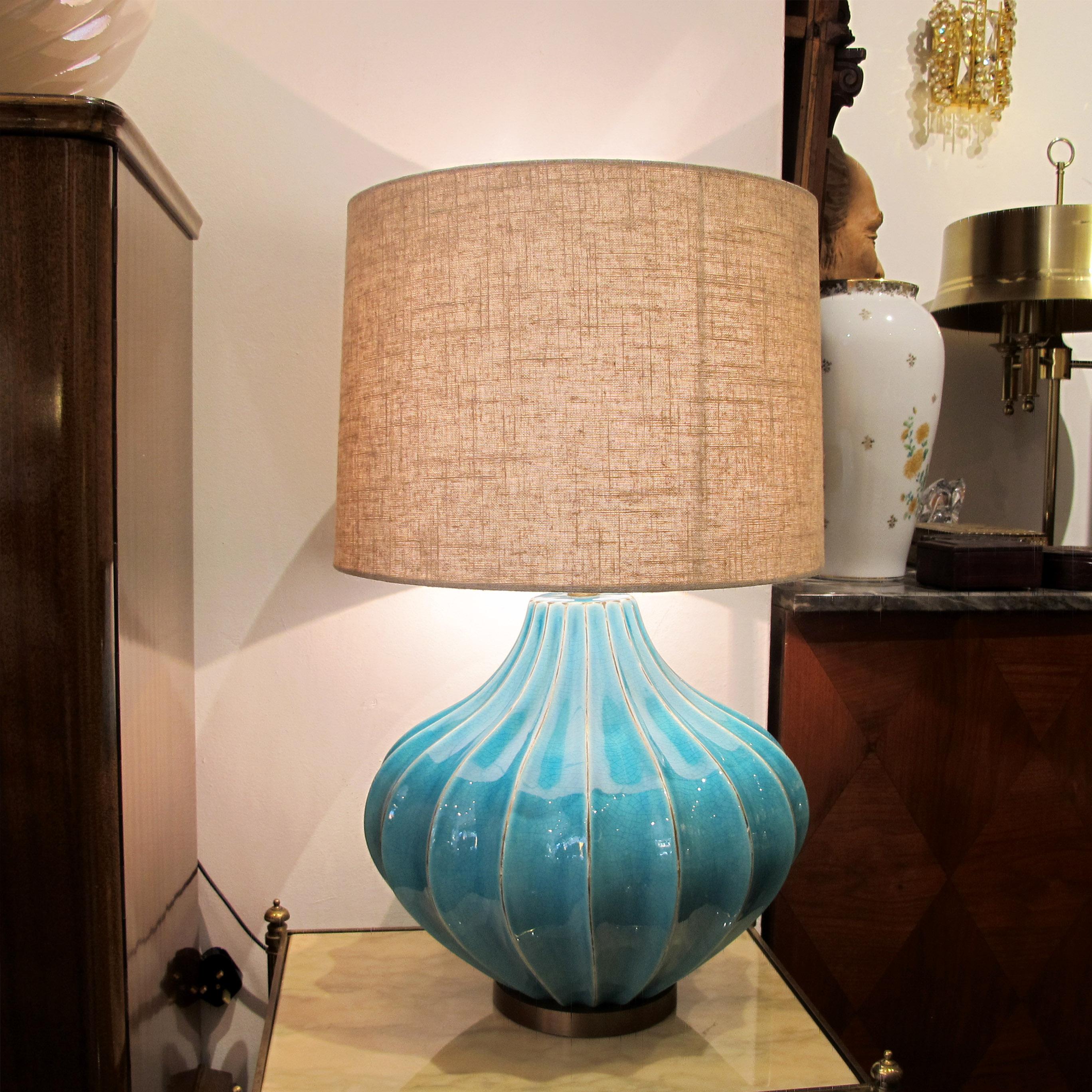 Paire de lampes de table en céramique turquoise à glaçure craquelée, circa 1980, anglais en vente 4