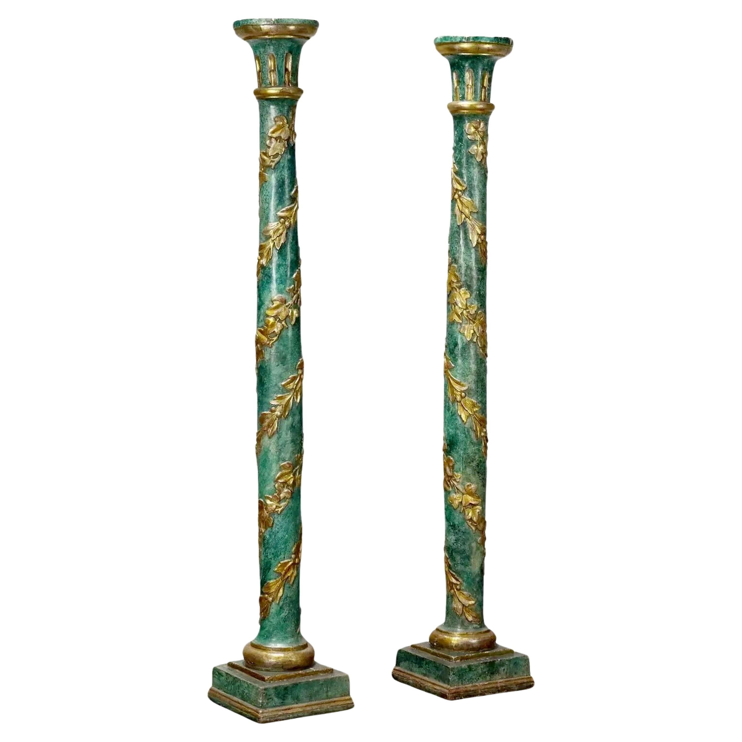 Pair of Tuscan Painted and Parcel Giltwood Columns - Circa 1800 For Sale