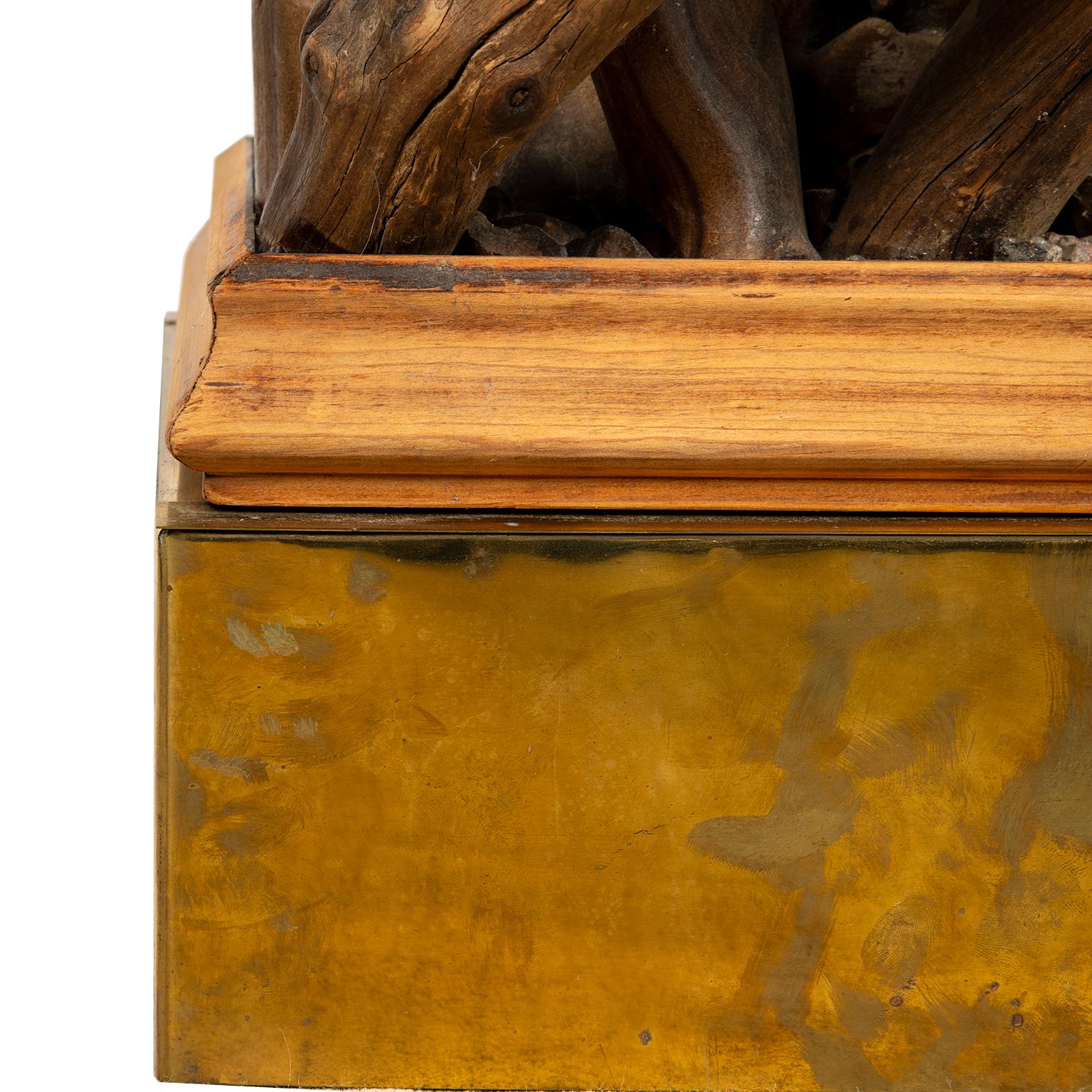 Pareja de mesitas auxiliares de madera de ramita Canadiense en venta