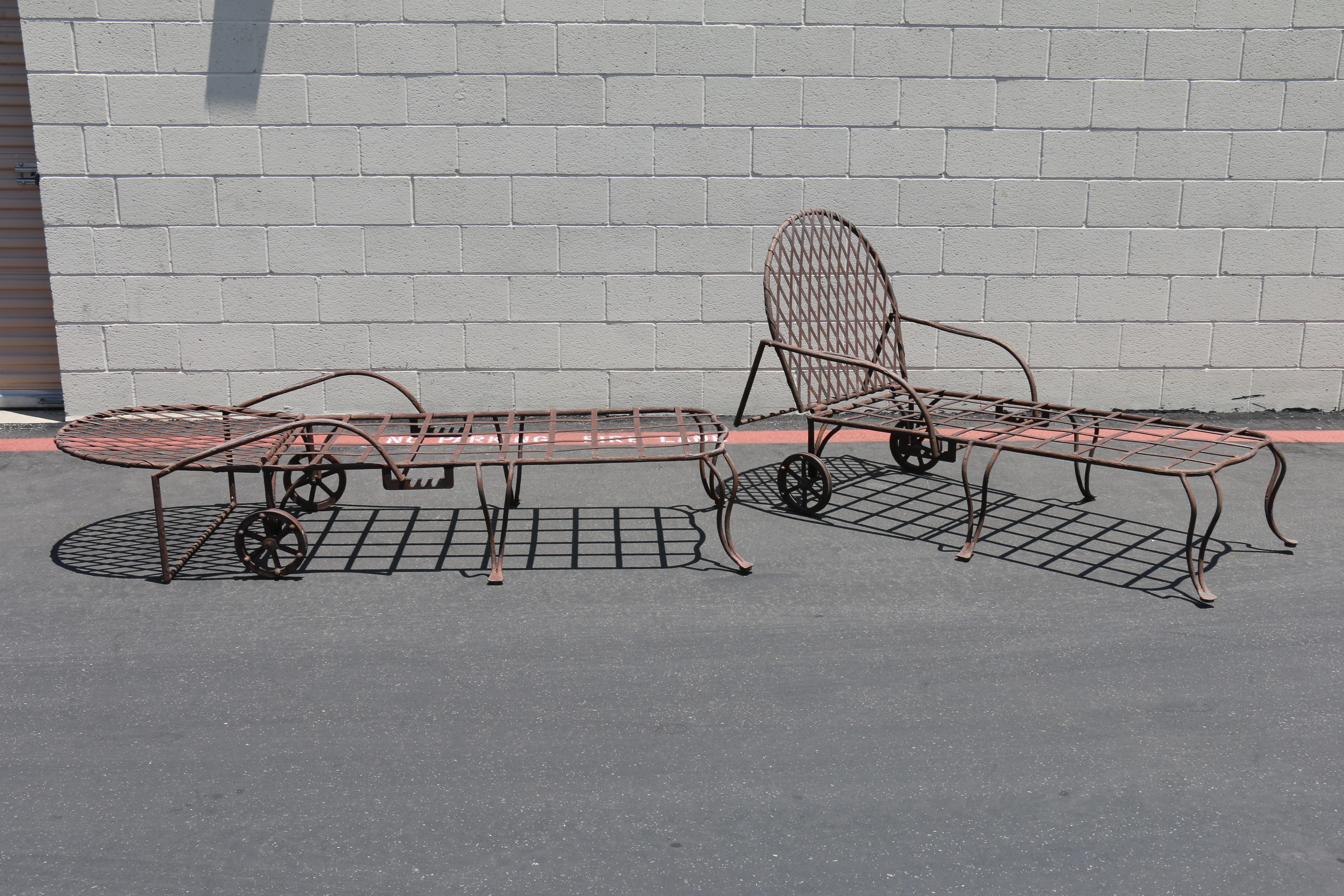 20th Century Pair of Twig Wrought Iron Outdoor Chaise Lounge by Rose Tarlow Melrose House For Sale