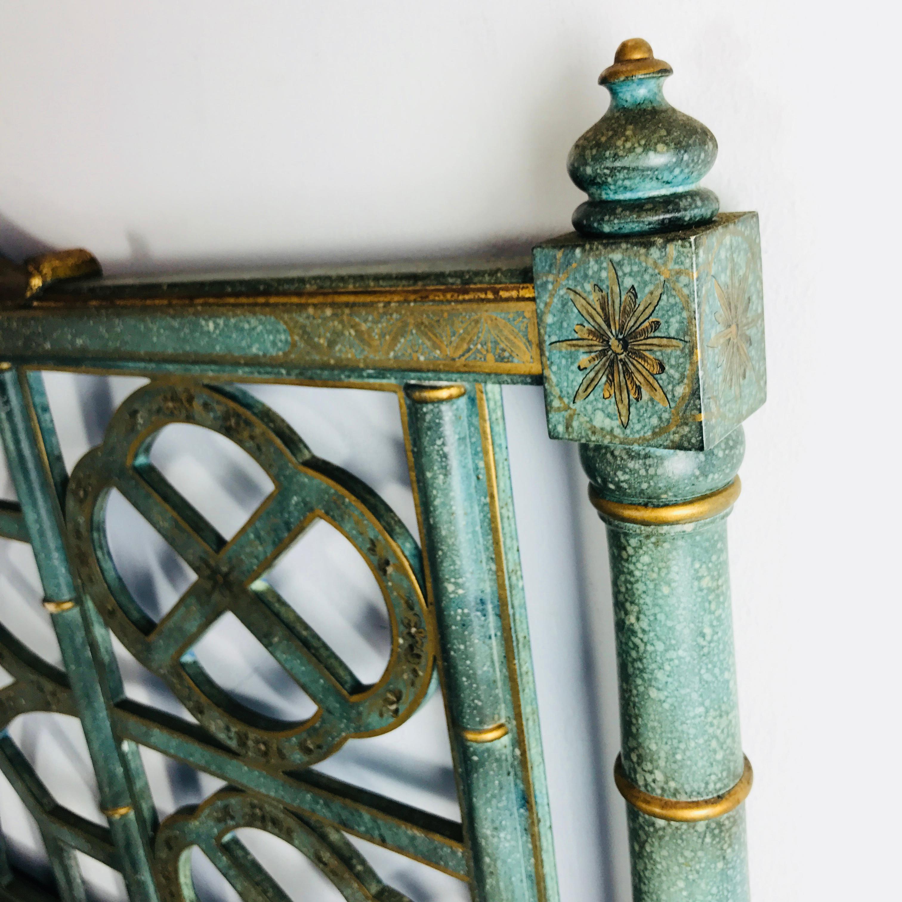 20th Century Pair of Twin Chinoiserie Pagoda Beds by Kittinger