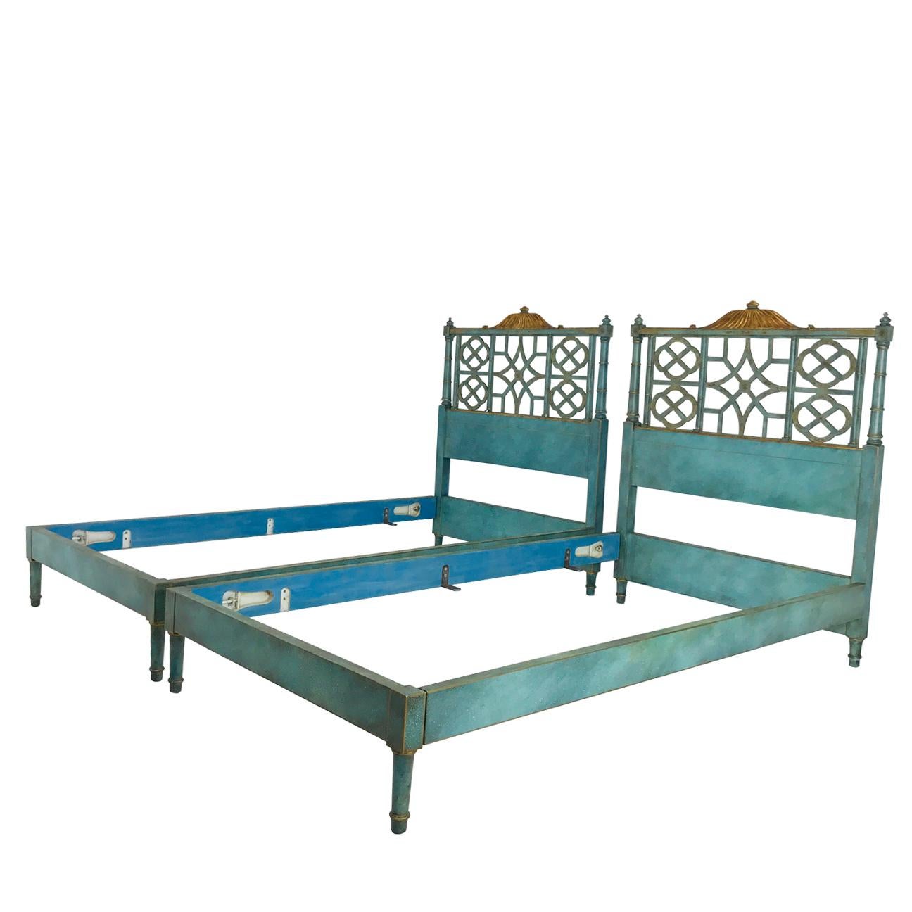 Pair of Twin Chinoiserie Pagoda Beds by Kittinger