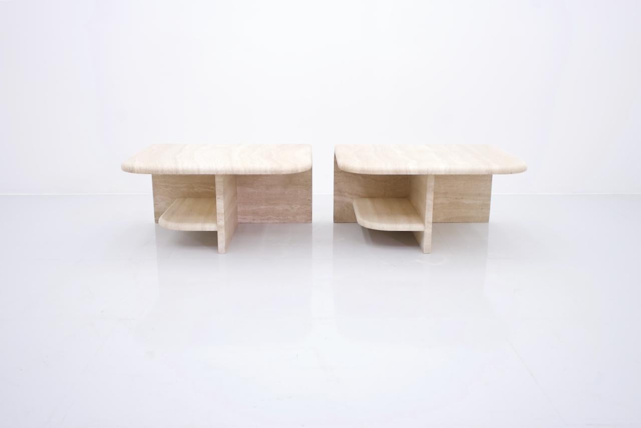 Pair of Twin Coffee Tables in Italian Travertine Stone, 1970s In Good Condition In Frankfurt / Dreieich, DE