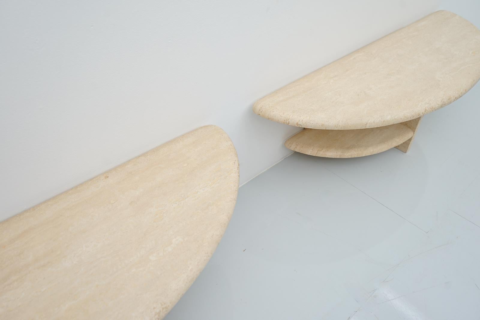 Pair of Twin Travertine Coffee or Side Tables, 1970s In Good Condition In Frankfurt / Dreieich, DE