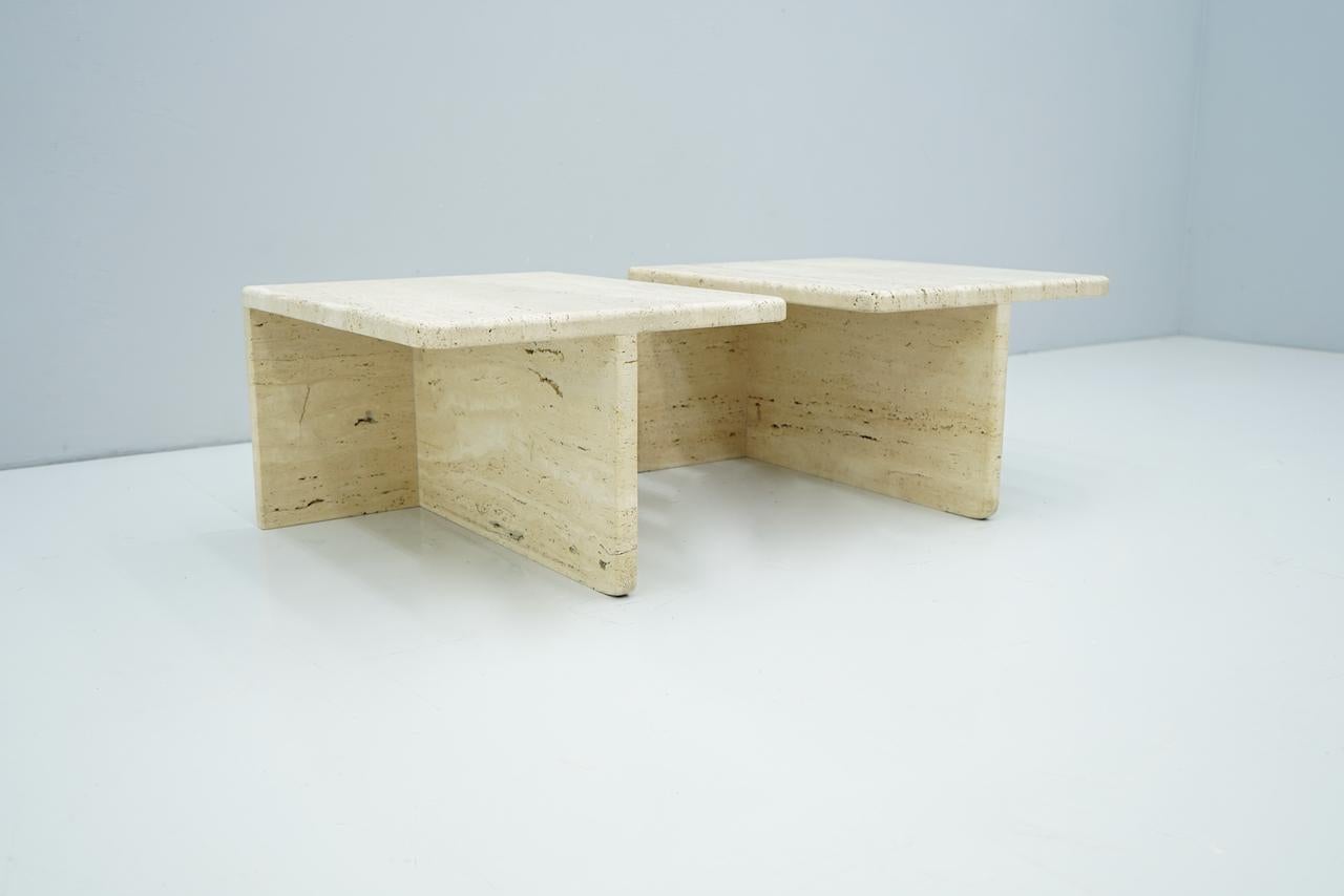 Mid-Century Modern Pair of Twin Travertine Coffee or Side Tables Italy 1970s For Sale