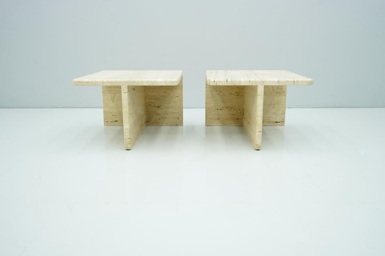 Italian Pair of Twin Travertine Coffee or Side Tables Italy 1970s For Sale