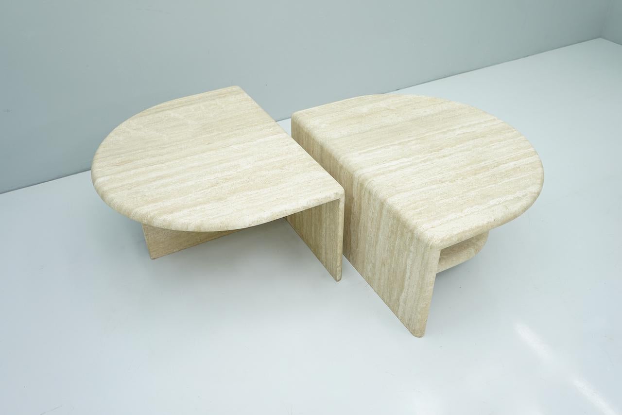 Italian Pair of Twin Travertine Coffee Tables, 1970s For Sale