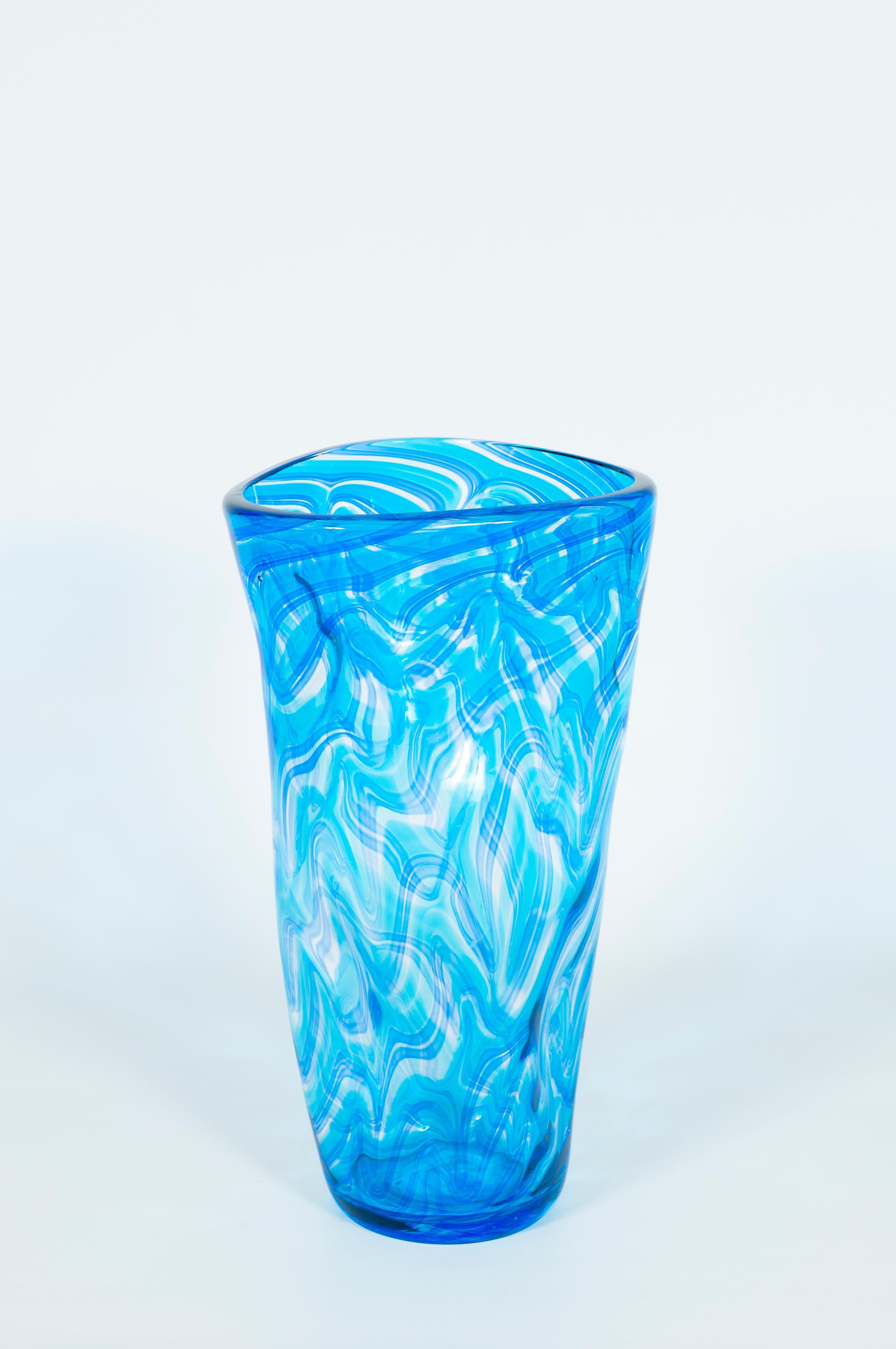 Pair of Twisted Vases in Blown Murano Glass Blue Color with Waves Pattern, Italy 8