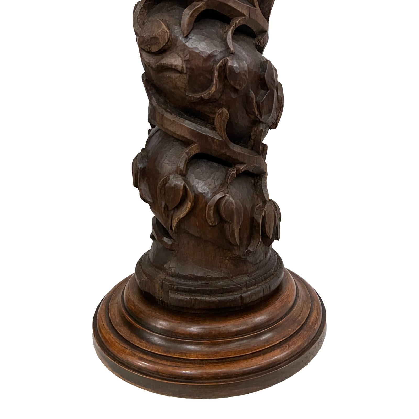 Hand-Carved Pair of Twisting Column Table Lamps For Sale