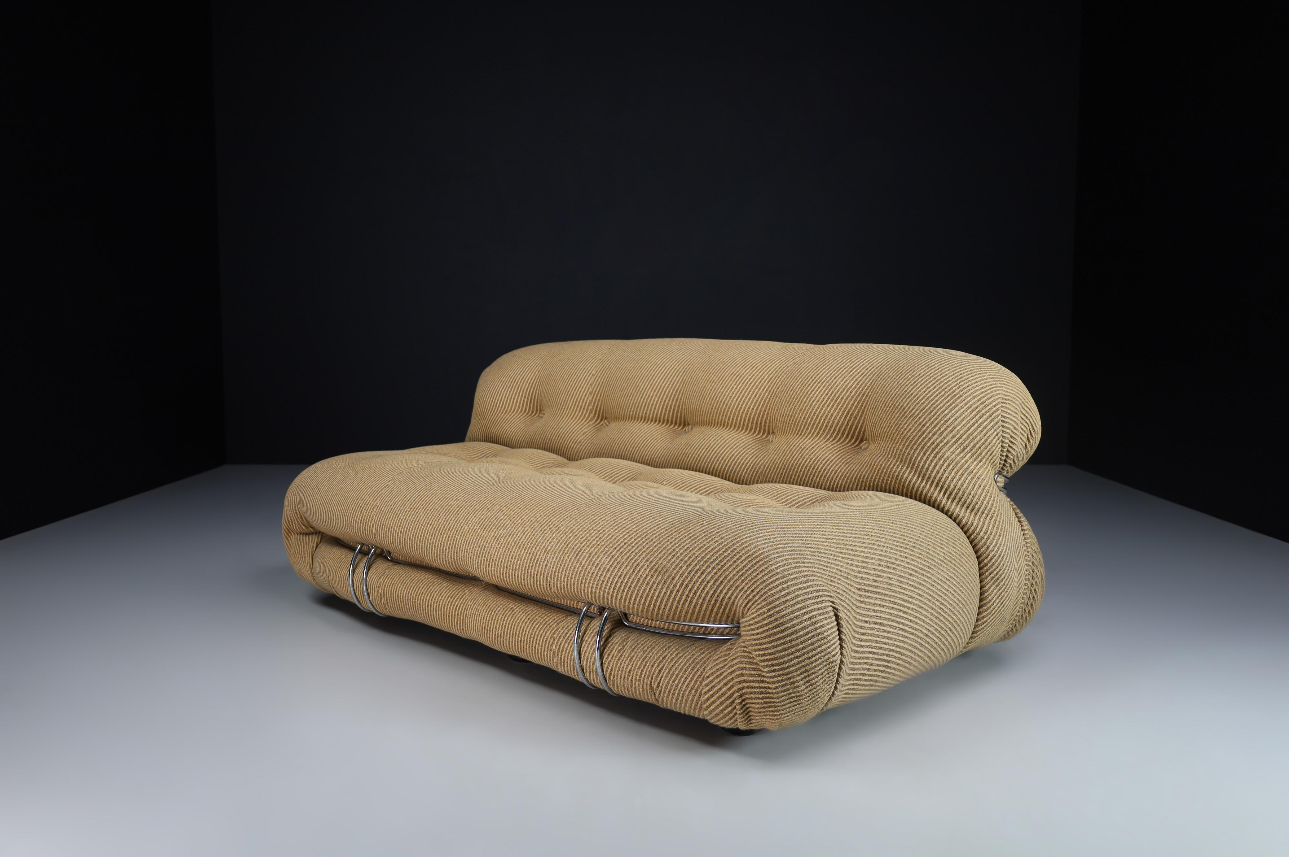 Pair of Two Afra & Tobia Scarpa 'Soriana' Sofas in Original Fabric, Italy, 1969s 8