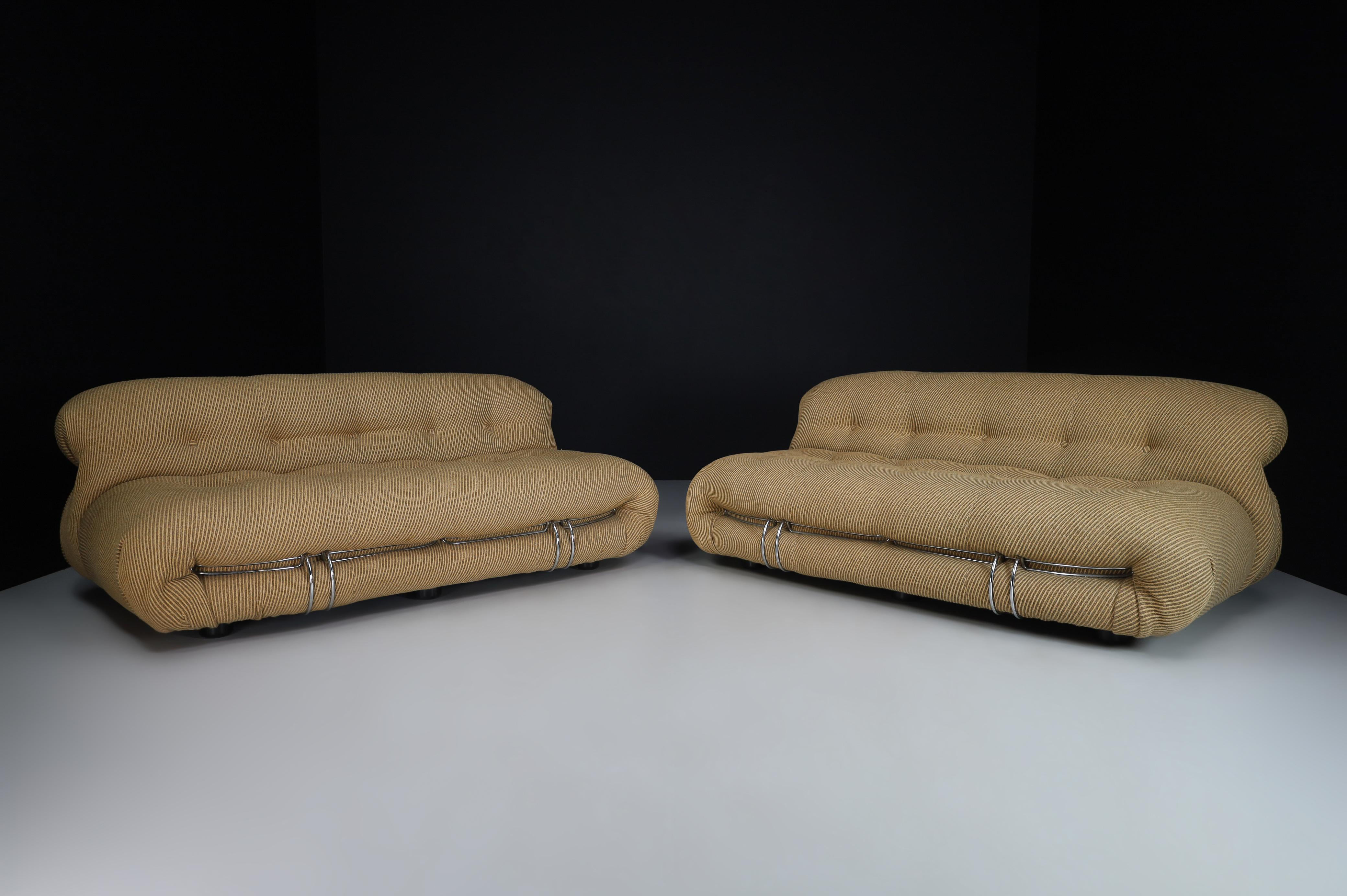 Pair of Two Afra & Tobia Scarpa 'Soriana' Sofas in Original Fabric, Italy, 1969s In Good Condition In Almelo, NL