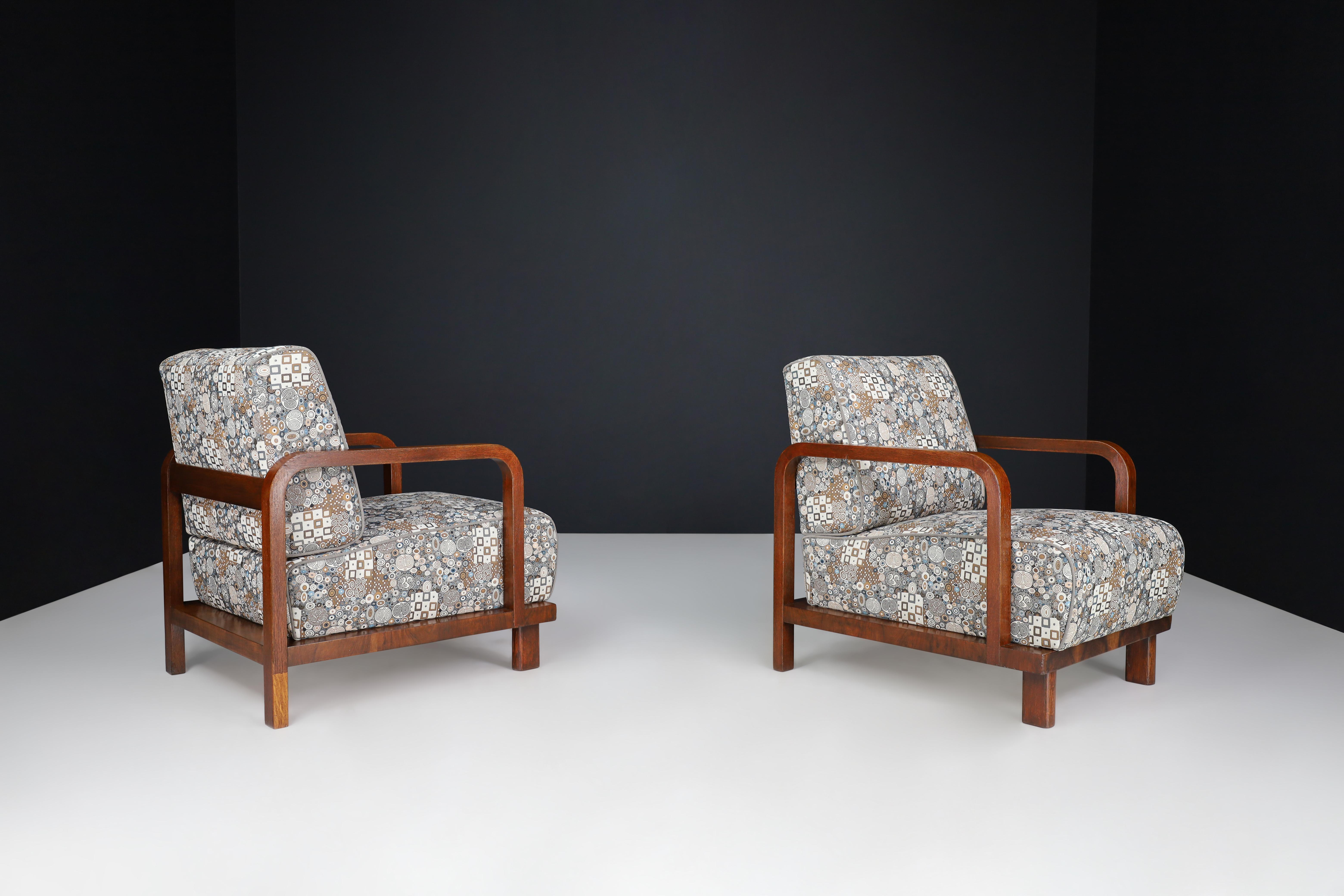 Czech Pair of Two Art Deco Lounge Chairs Re-upholstered  Art Deco Fabric, France 1930s For Sale