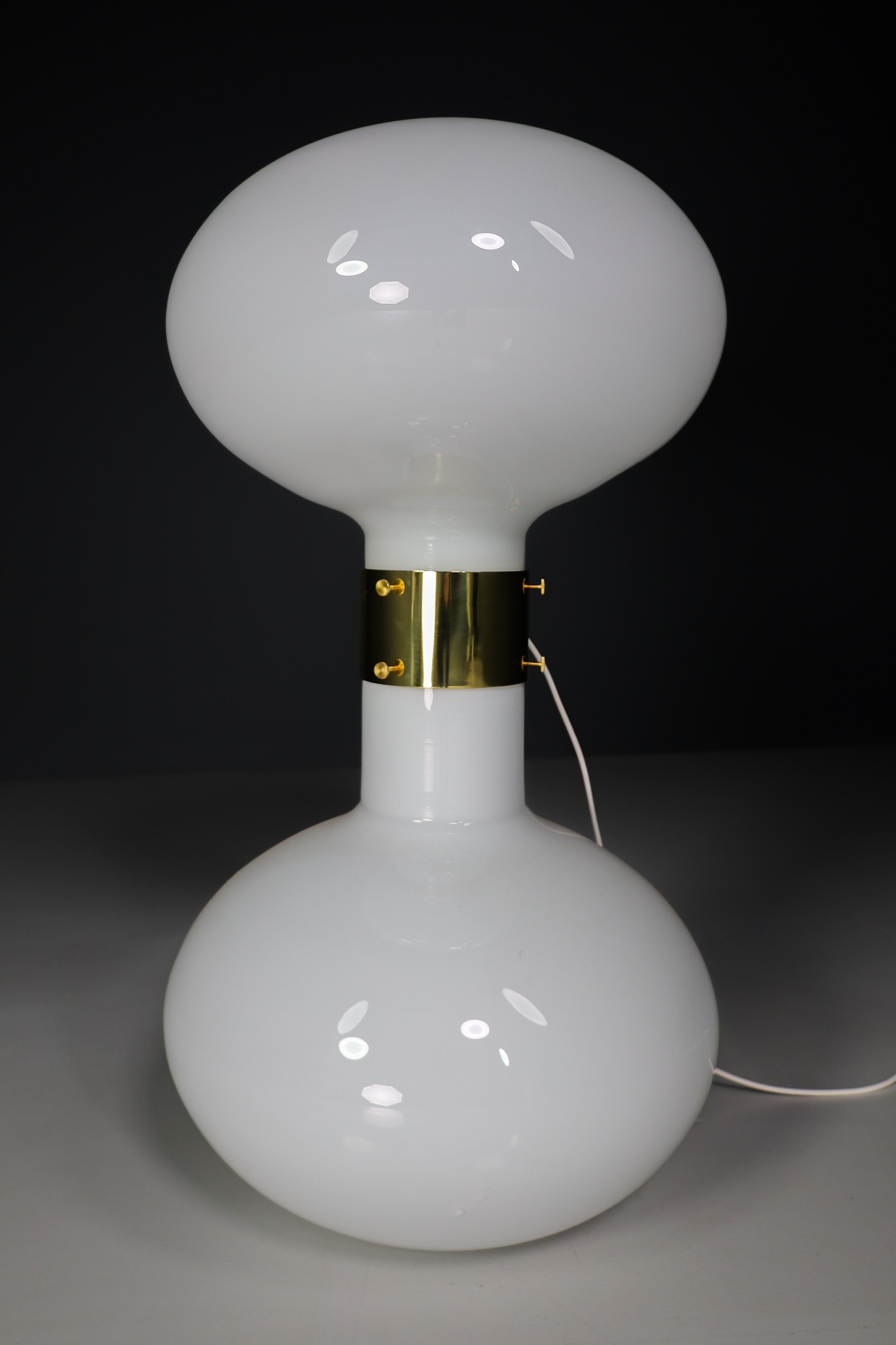 20th Century Pair of two Brass and Opaline Glass Floor-Table Lamps, Italy 1970s For Sale