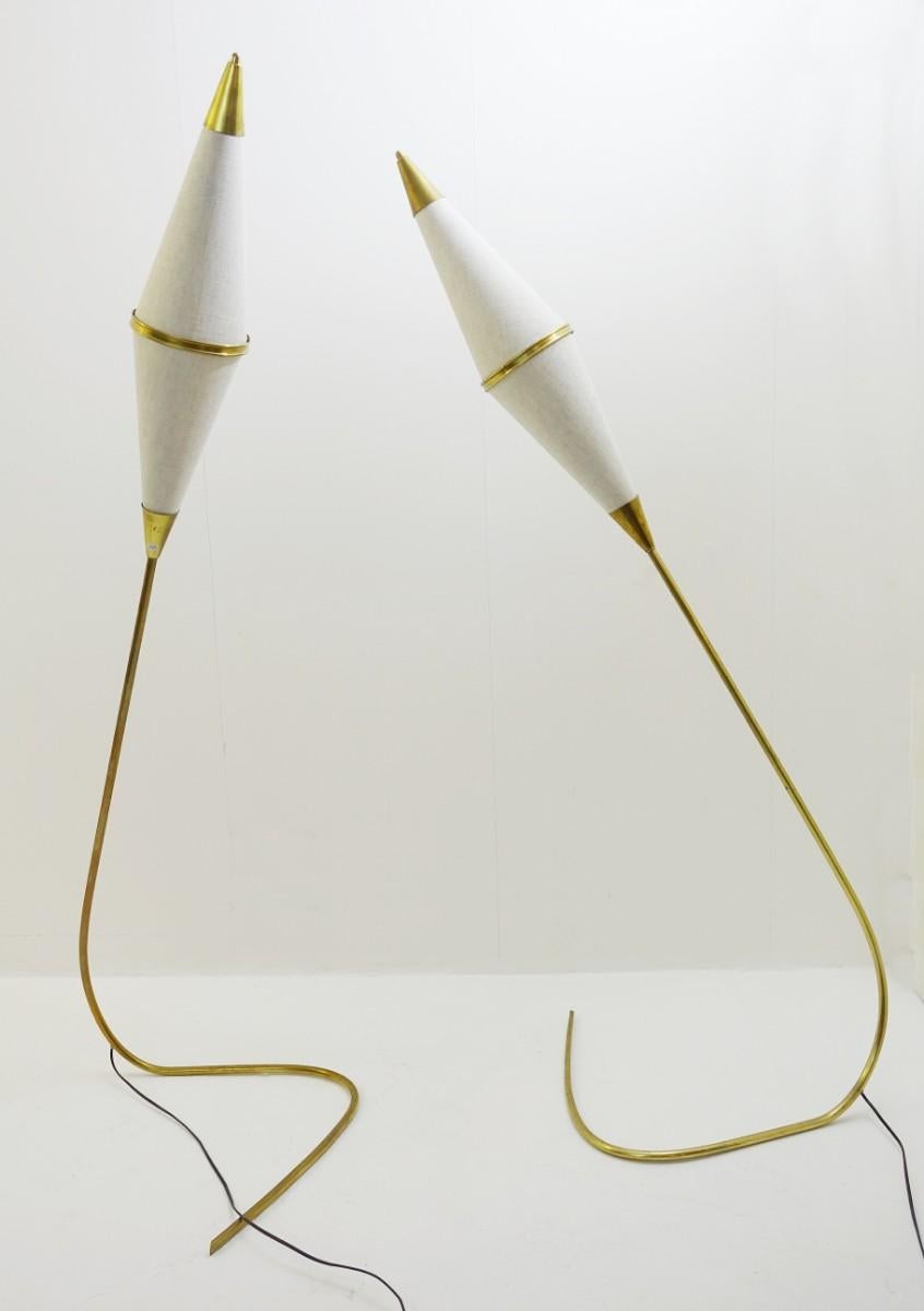 Pair of two brass floor lamps, Italy, 20th century. New linen shade.