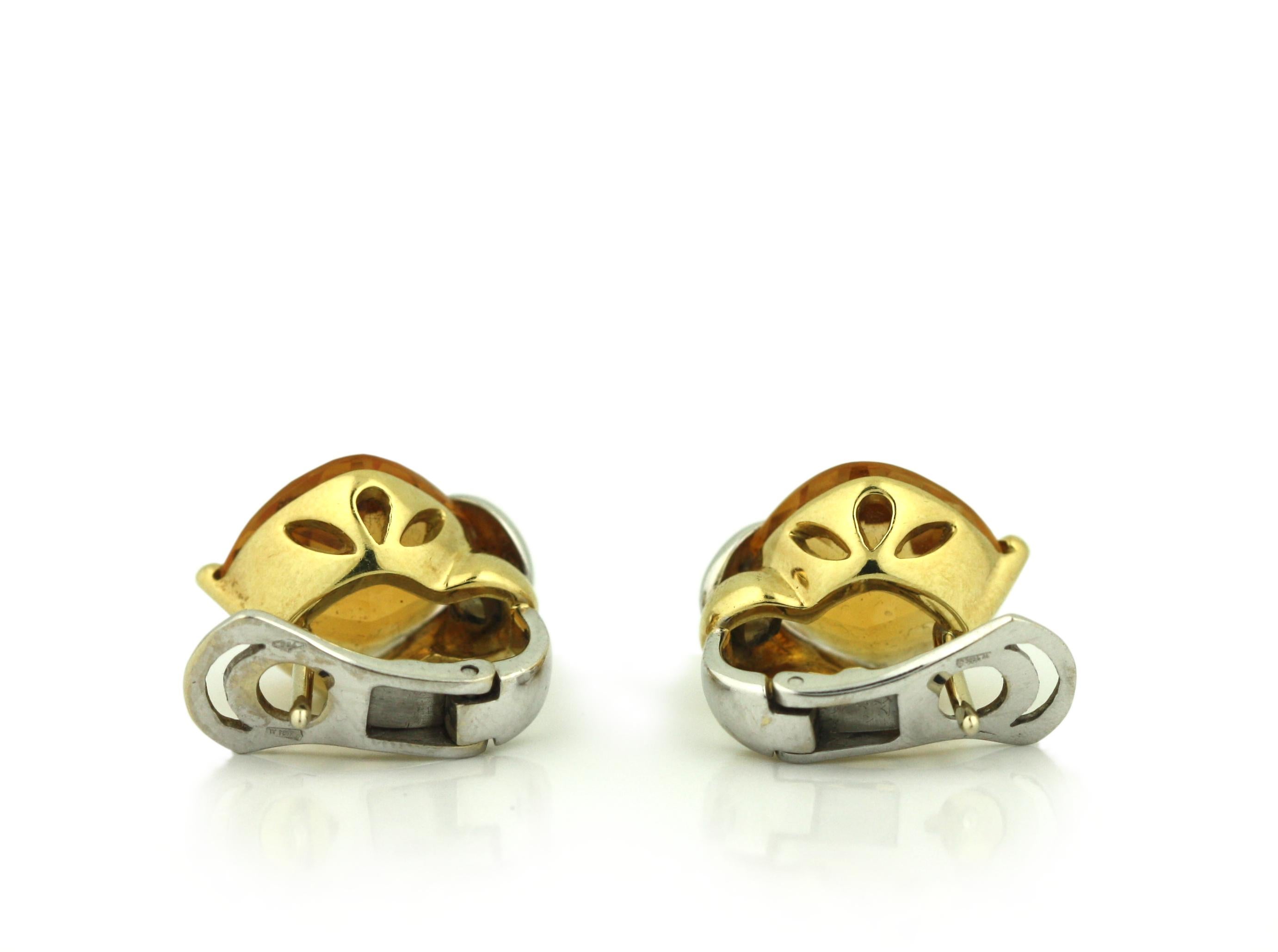 Round Cut Pair of Two-Color Gold, Diamond and Citrine Earclips For Sale