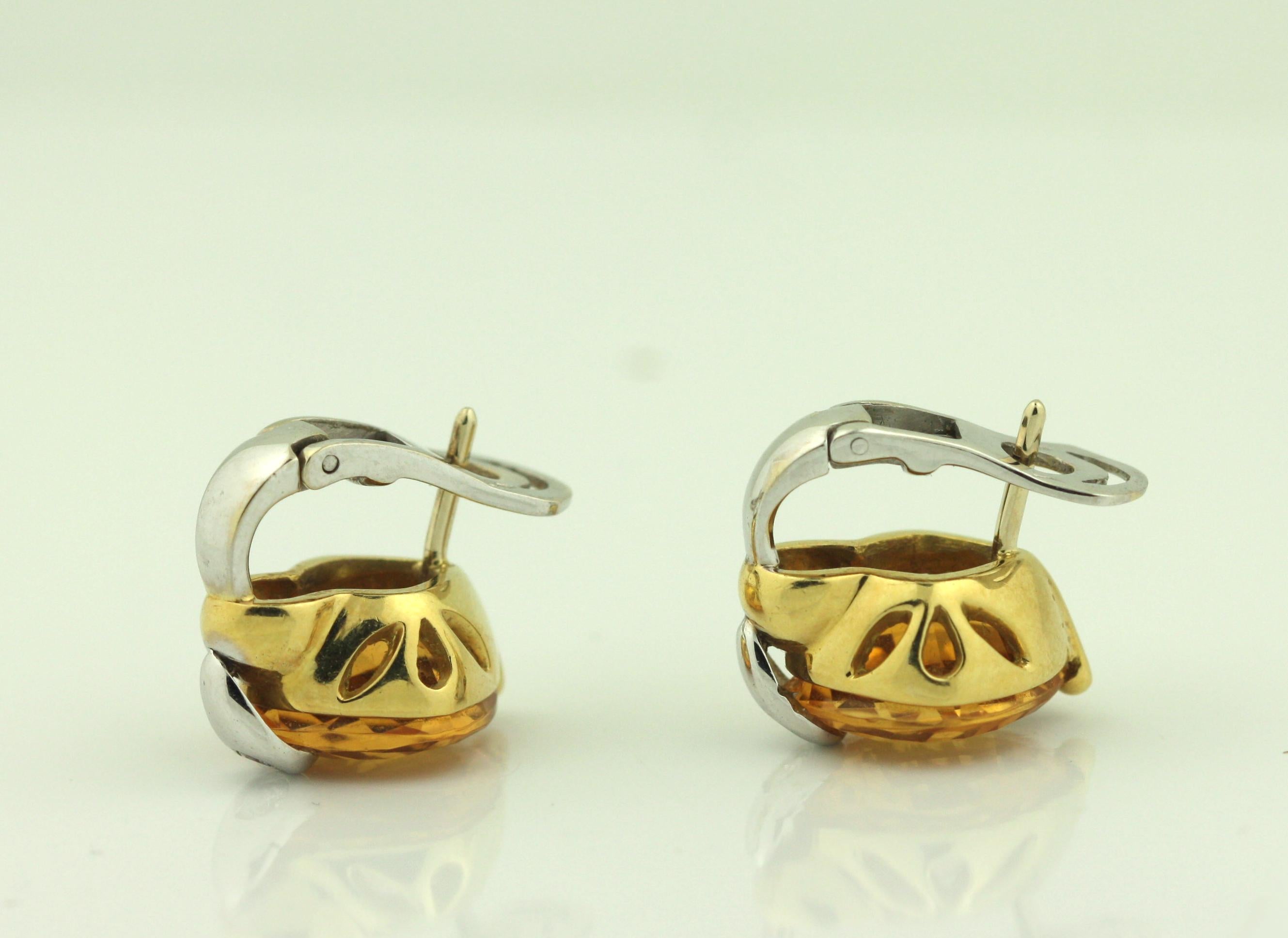 Women's or Men's Pair of Two-Color Gold, Diamond and Citrine Earclips For Sale