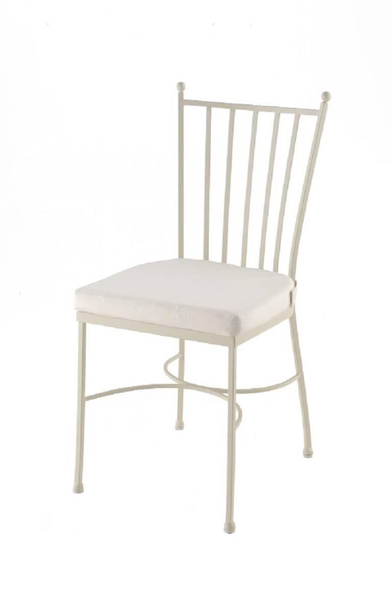 Garden chairs in wrought iron.
PRICE PER ITEM

Indoor & Outdoor