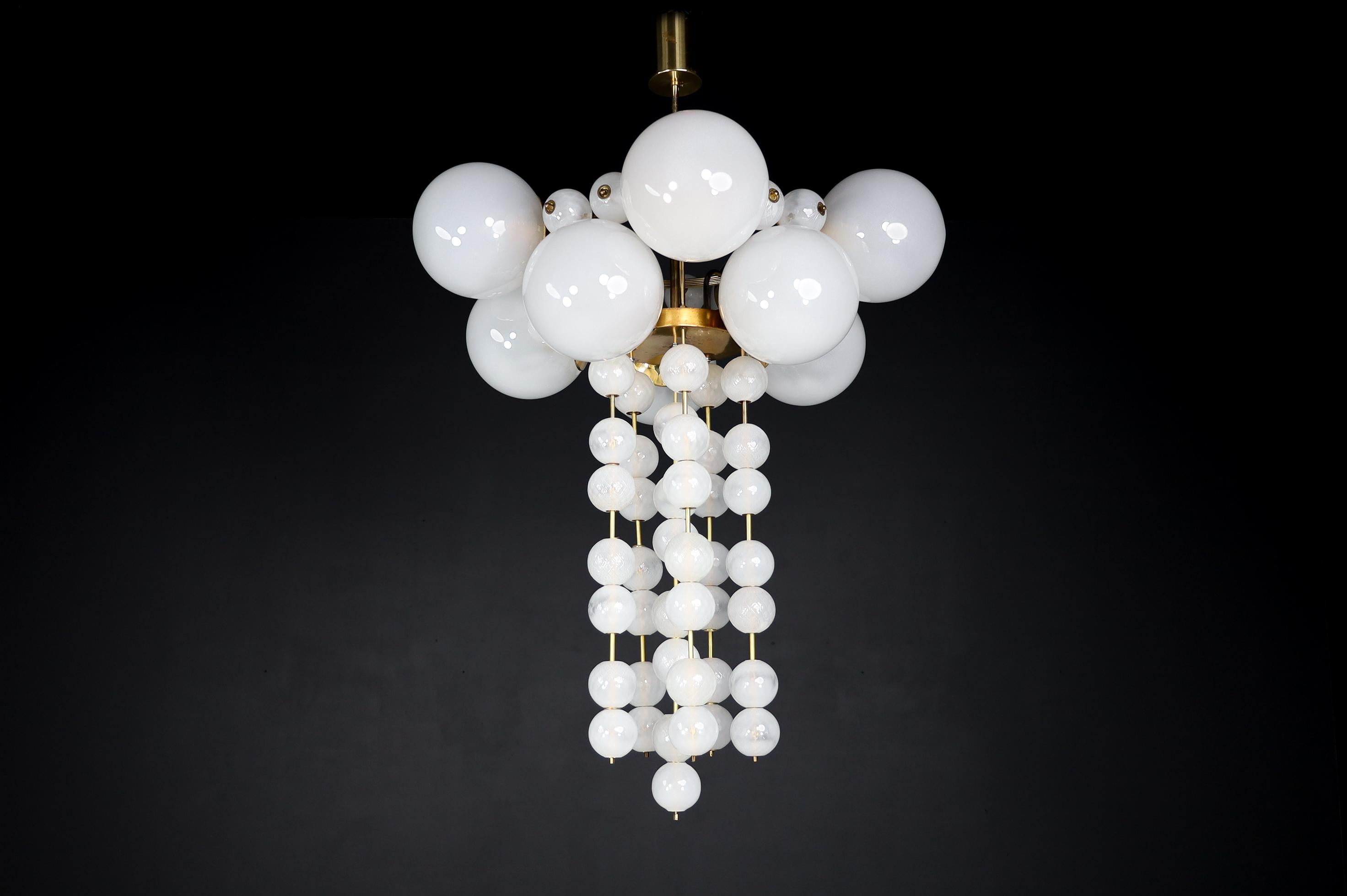 Pair of Two Grand Bohemian Chandeliers with Brass Fixtures and Hand-Blowed Frost For Sale 5