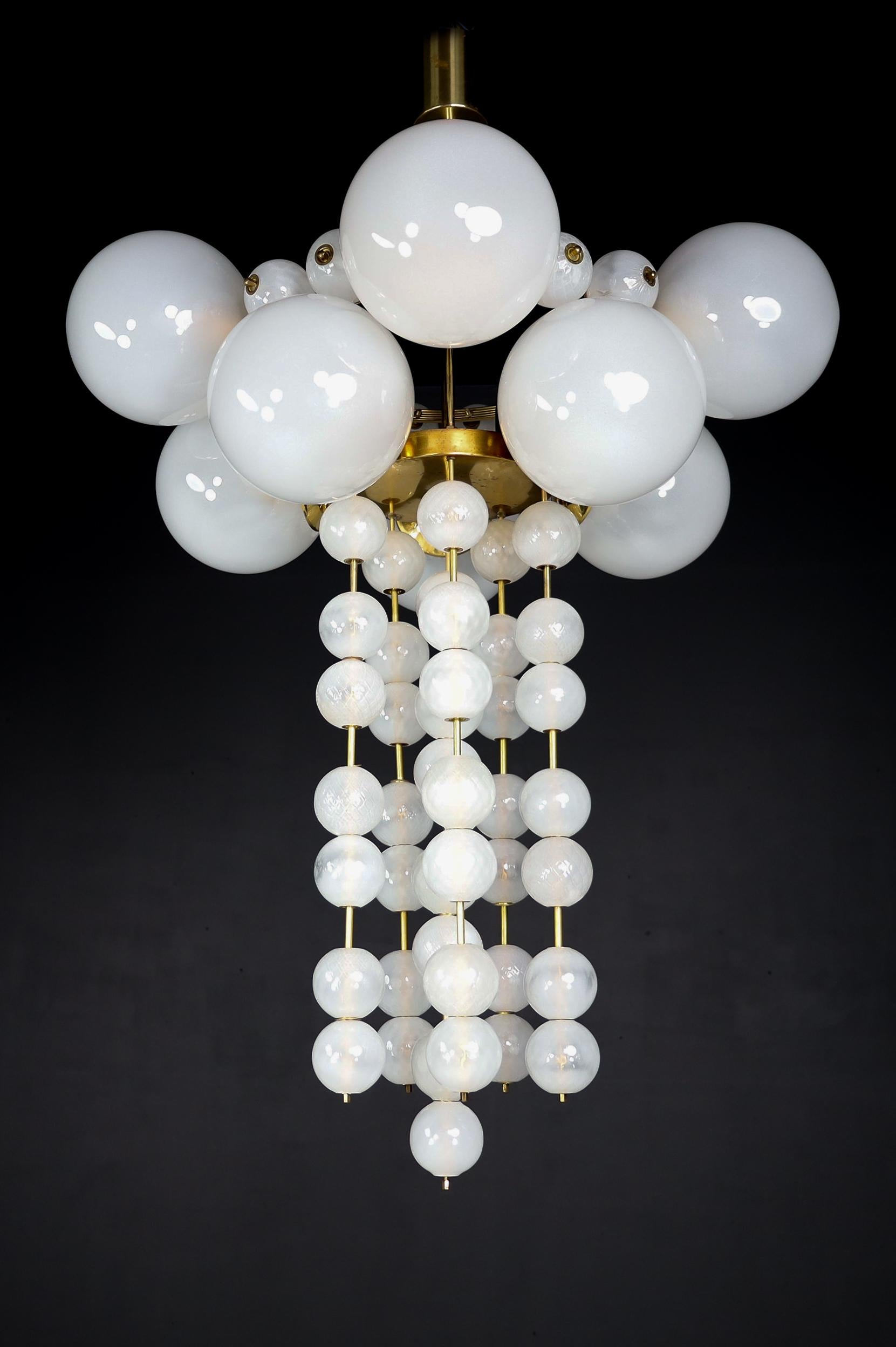 20th Century Pair of Two Grand Bohemian Chandeliers with Brass Fixtures and Hand-Blowed Frost For Sale
