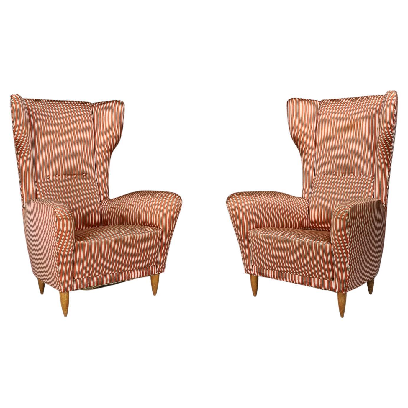Pair of Two High Back Lounge Chairs in Original Fabric, Italy 1940s For Sale