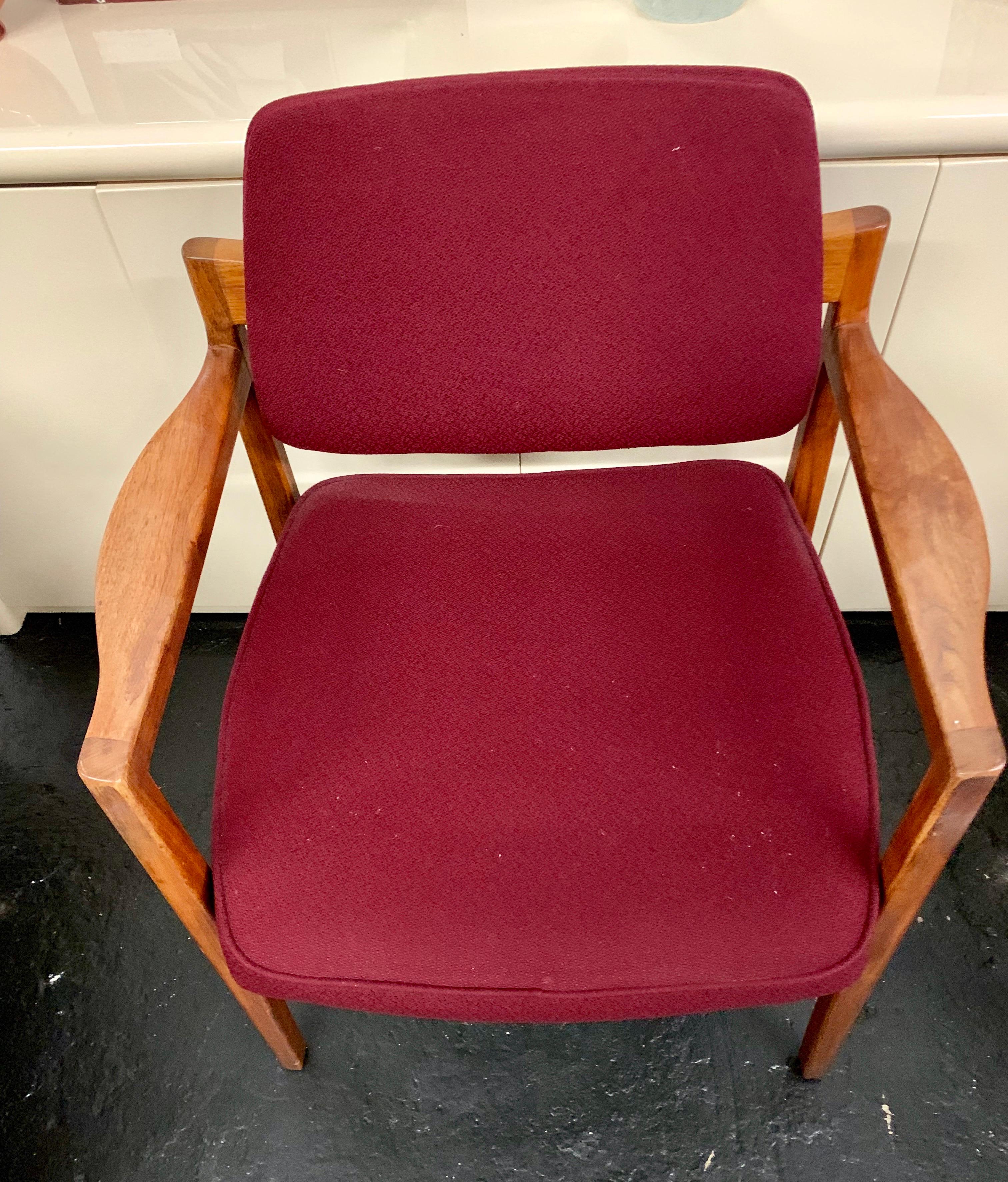 Pair of Two Jens Risom for Avon Corporation Armchairs Chairs 2