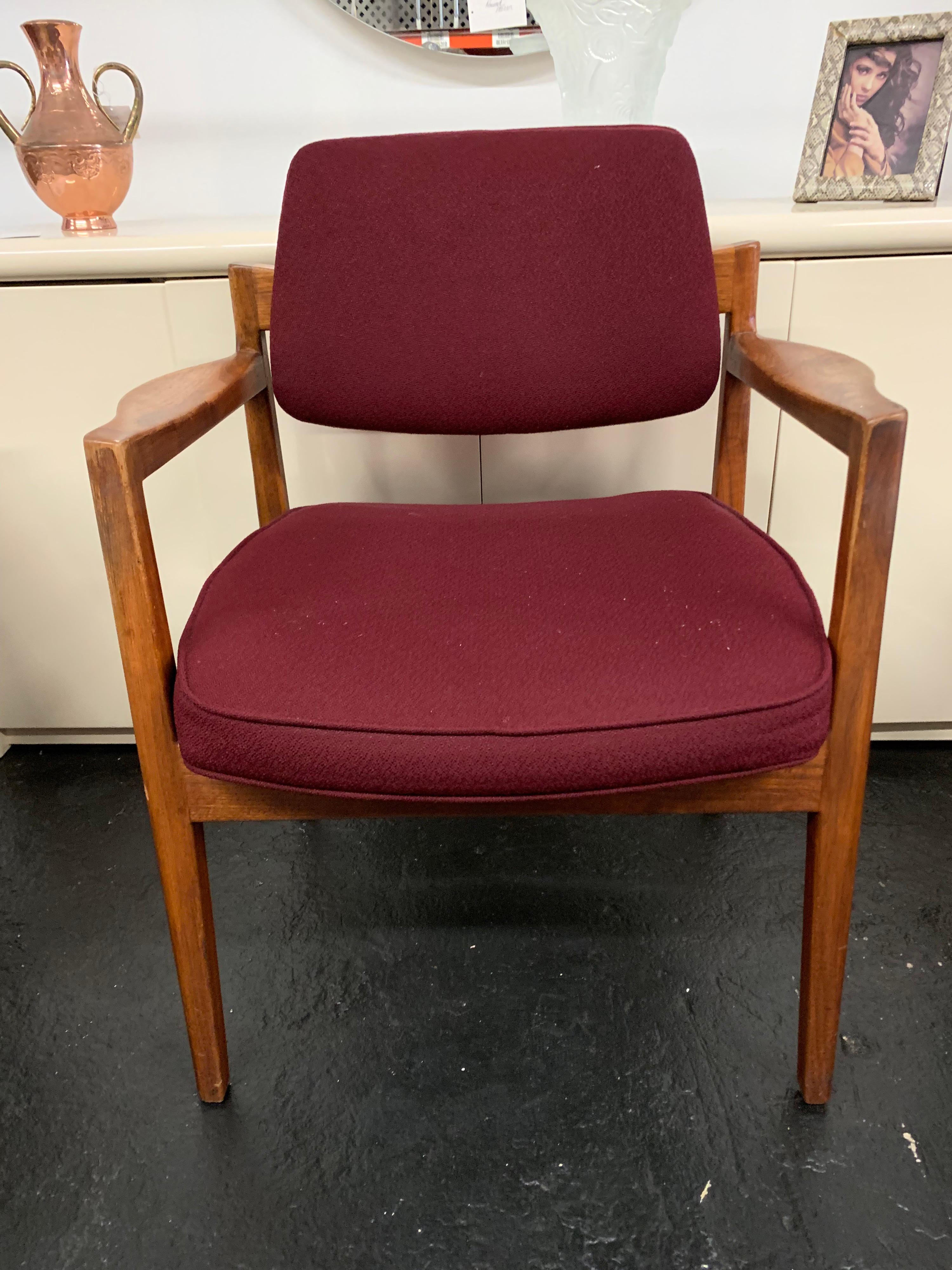 Pair of Two Jens Risom for Avon Corporation Armchairs Chairs 1