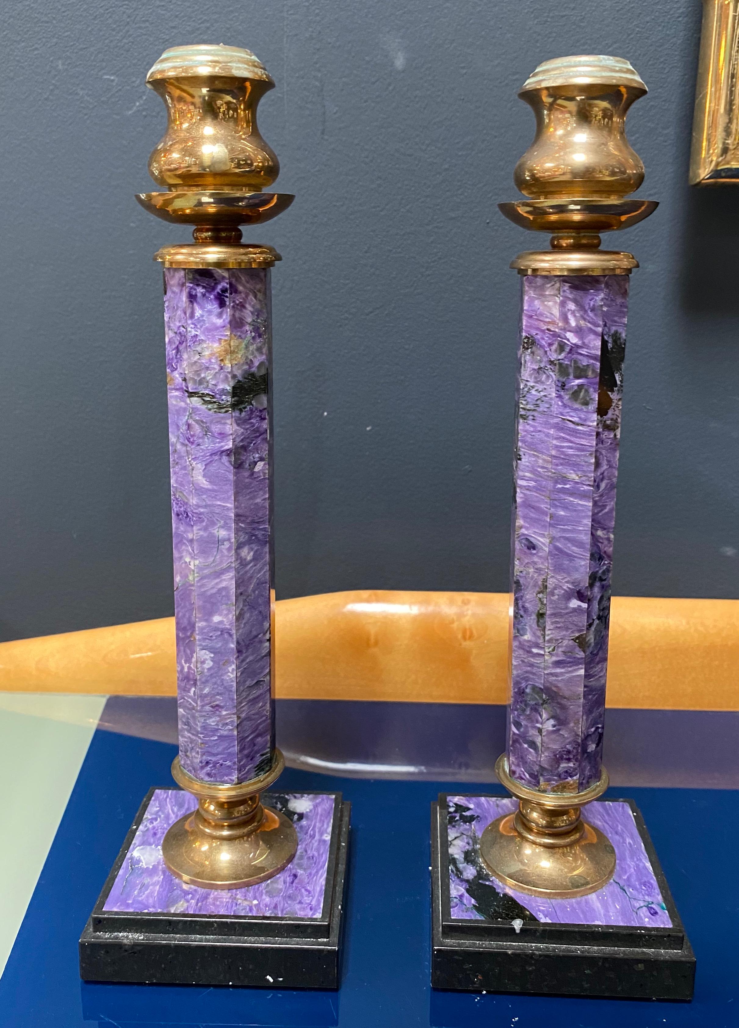 Beautiful pair of two lapis lazuli and brass candlesticks made in Italy, circa 1970.
As you can see in the photos they are really beautiful and the condition are vintage.