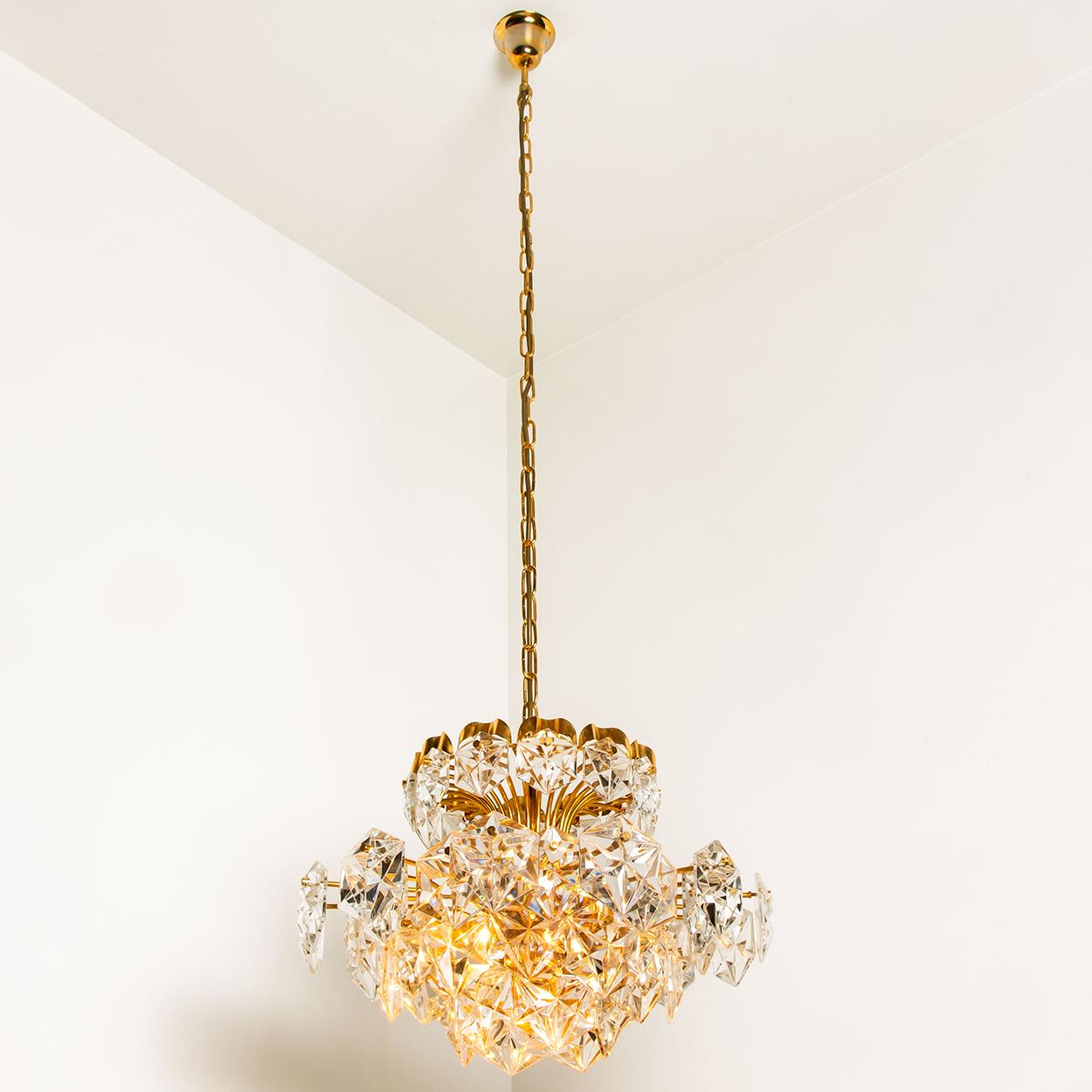 Pair of Two Layer Faceted Crystal Chandeliers Kinkeldey, 1970 For Sale 12