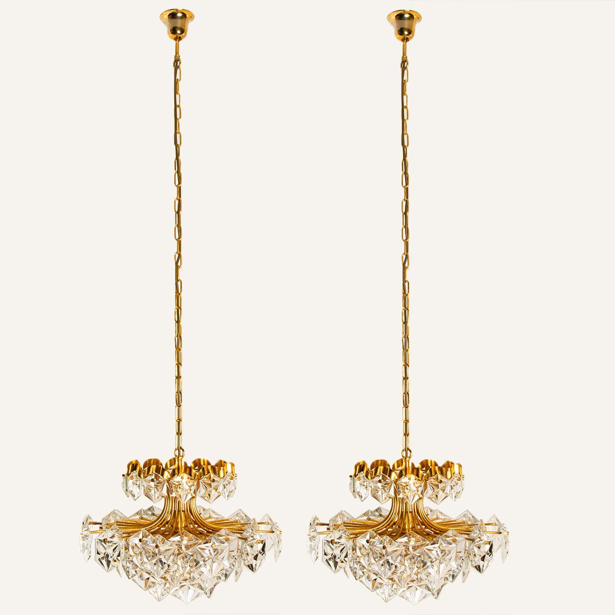 Pair of Two Layer Faceted Crystal Chandeliers Kinkeldey, 1970 In Good Condition For Sale In Rijssen, NL