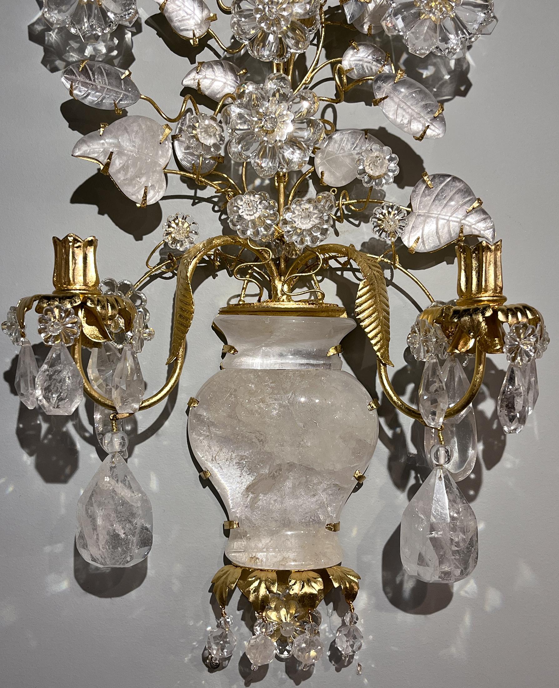 Americano Coppia di lampade Jardiniere a due luci in cristallo di rocca in vendita