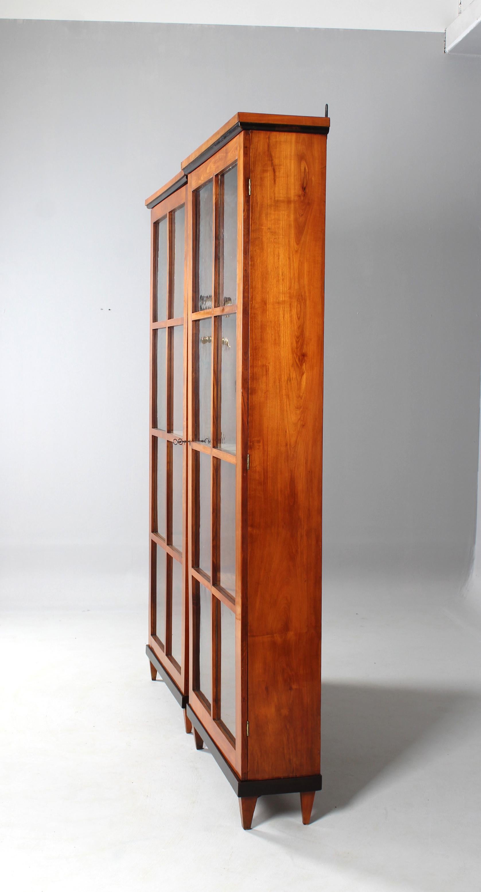 Pair Of Two Matching Biedermeier Bookcases, Cherrywood, Southern Germany, c 1820 In Good Condition In Greven, DE