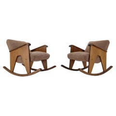 Coppia di due sedie a dondolo di design della metà del secolo, Cecoslovacchia, anni '60