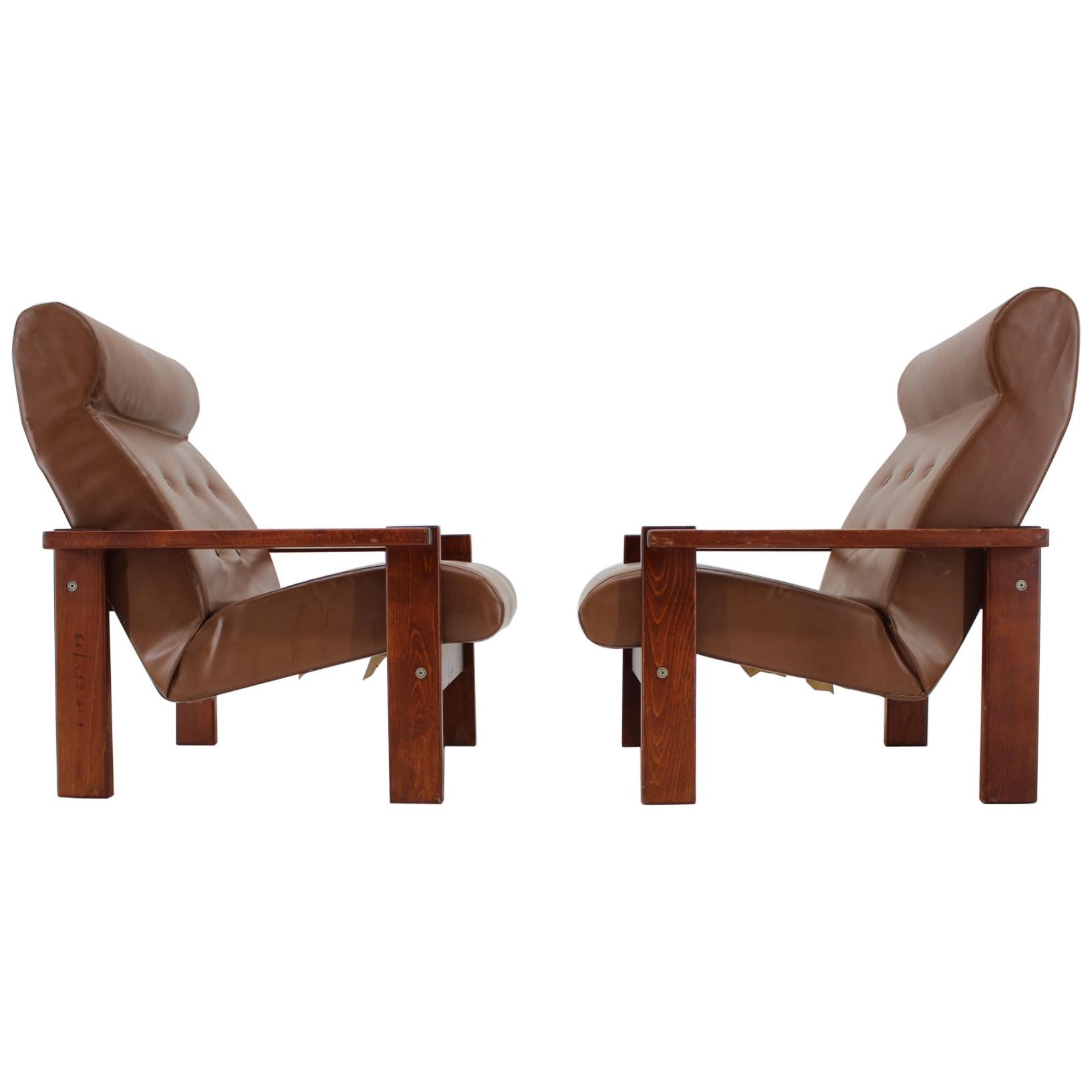 Pair of Two Midcentury Leather Armchairs or Czechoslovakia, 1970s