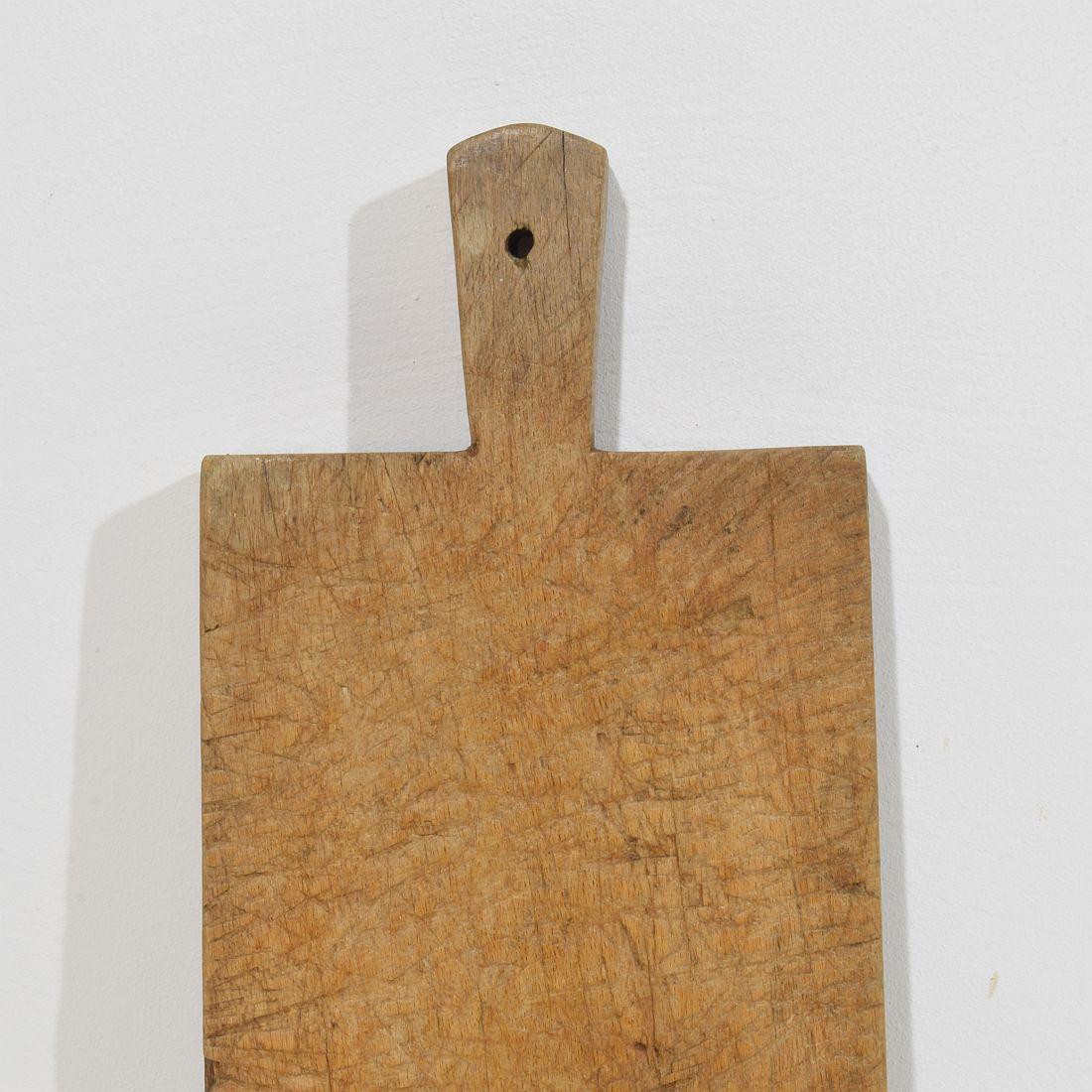 Zwei seltene französische Schneidebretter aus Holz aus dem 19. im Angebot 8