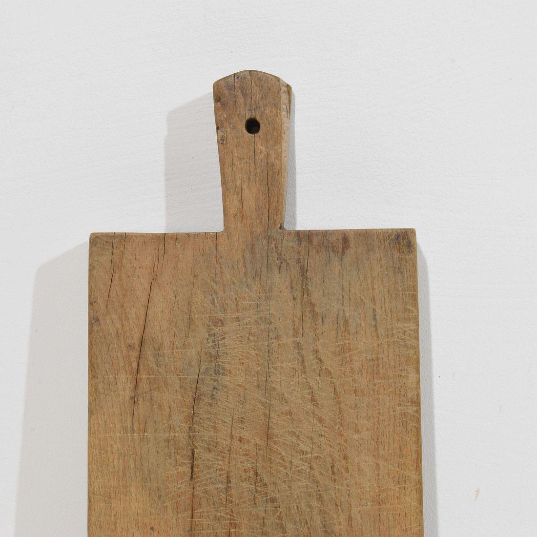 Zwei seltene französische Schneidebretter aus Holz aus dem 19. im Angebot 10