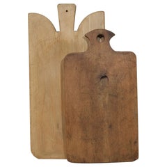 Paire de deux rares planches à découper en bois françaises du 19e siècle