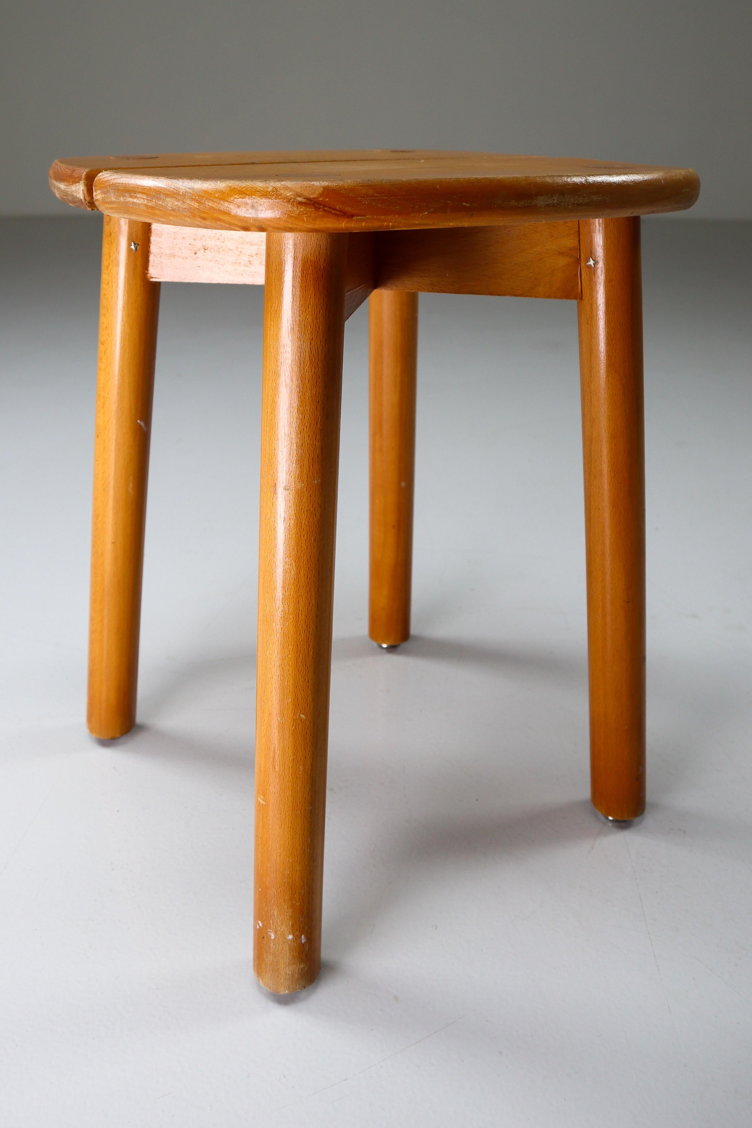 Pair of Two Stools by Pierre Gautier-Delaye Coffee Bean Model, France, 1960s In Good Condition In Almelo, NL
