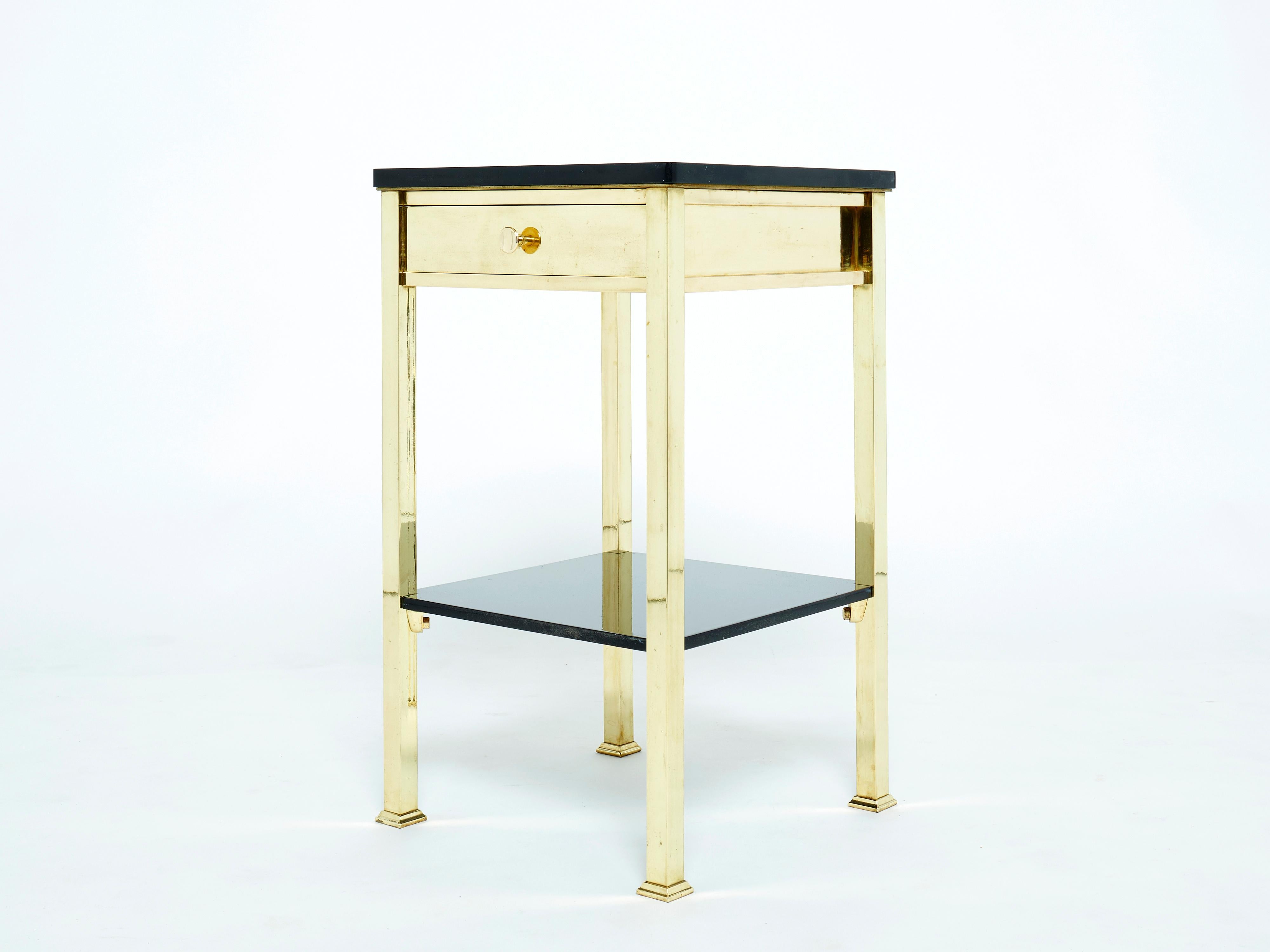 Pair of Two-Tier French Brass and Black Lacquer Night Stands 1960s For Sale 6
