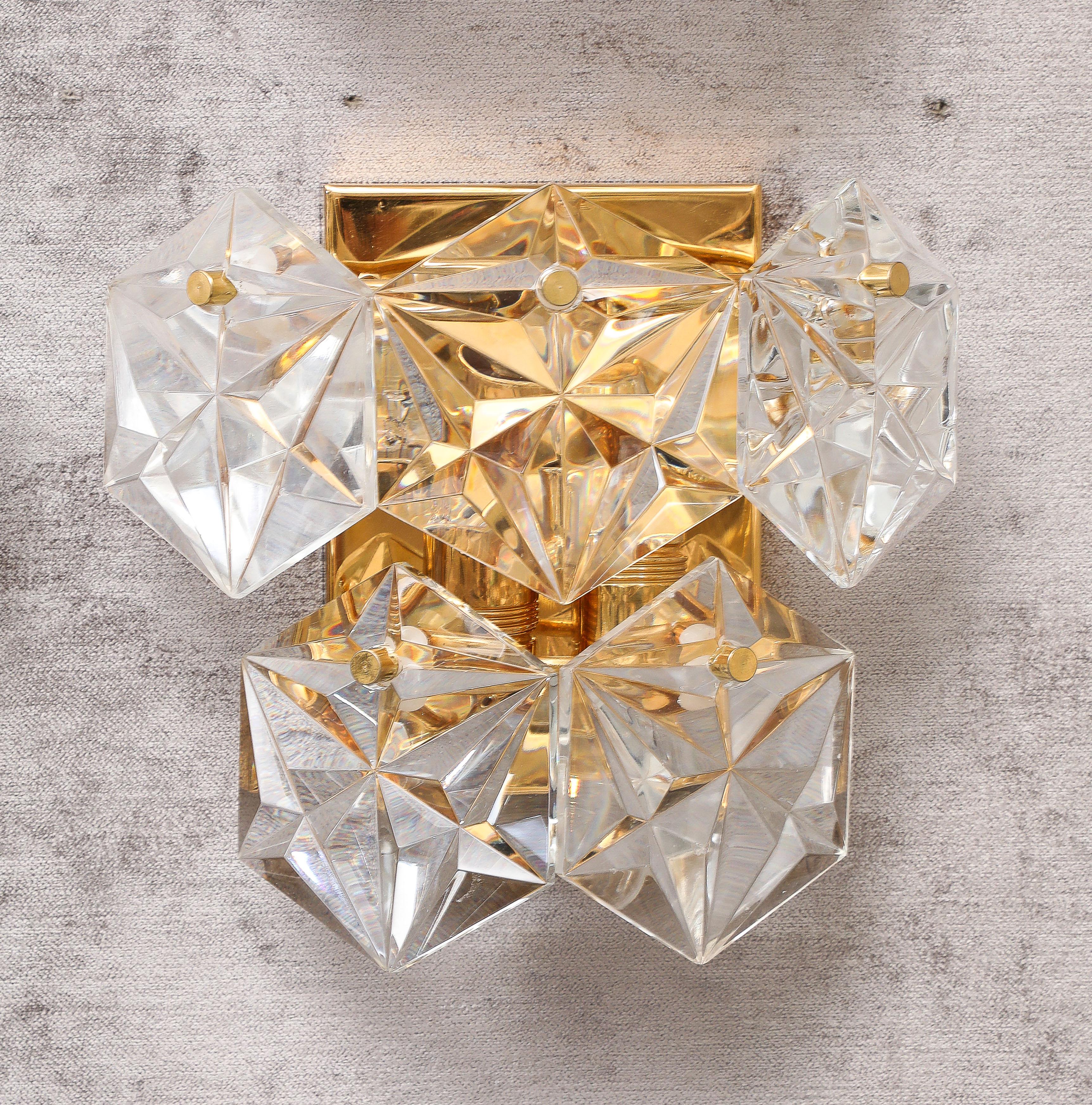Mid-20th Century Pair of Two Tier Hexagonal Faceted Crystal Sconces by Kineldey. For Sale