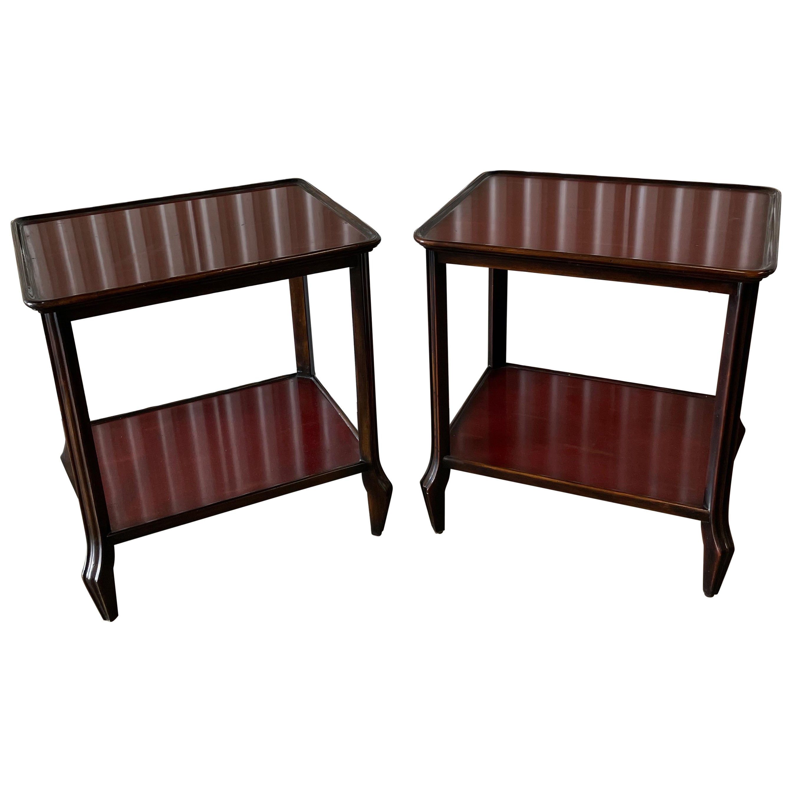 Coppia di tavolini a due livelli in stile country francese