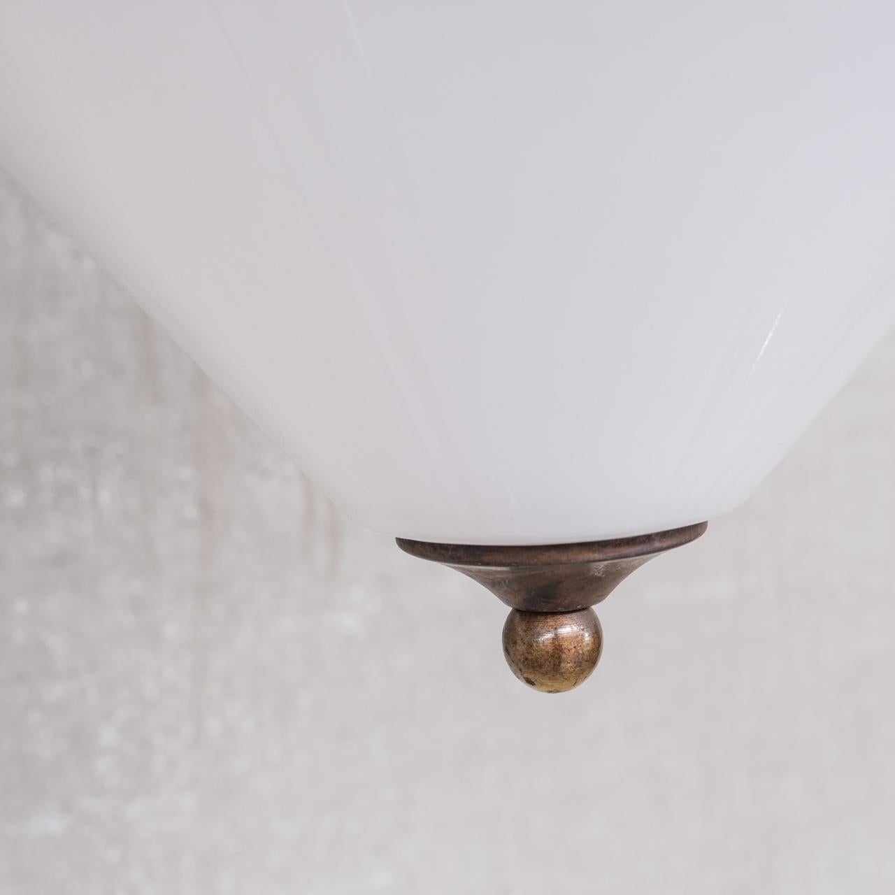 Début du 20ème siècle Paire de lampes à suspension françaises anciennes de deux tons en vente