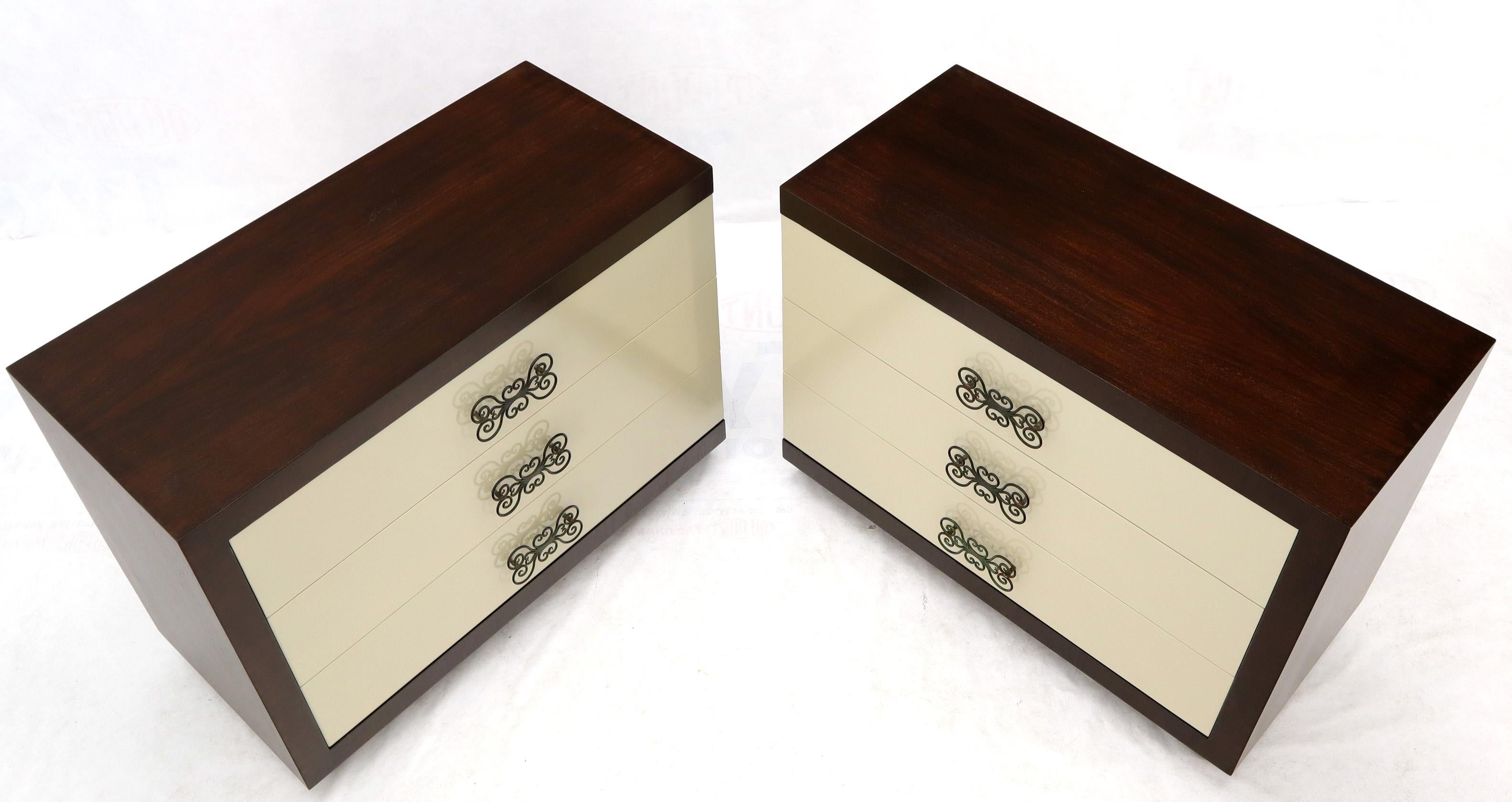 American Pair of Two-Tone Mid-Century Modern Art Deco Bachelor Chests Dressers  For Sale