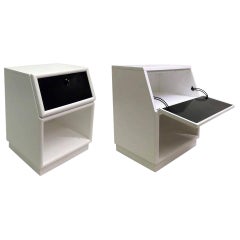 Pair of Two-Tone Nightstands by Henredon